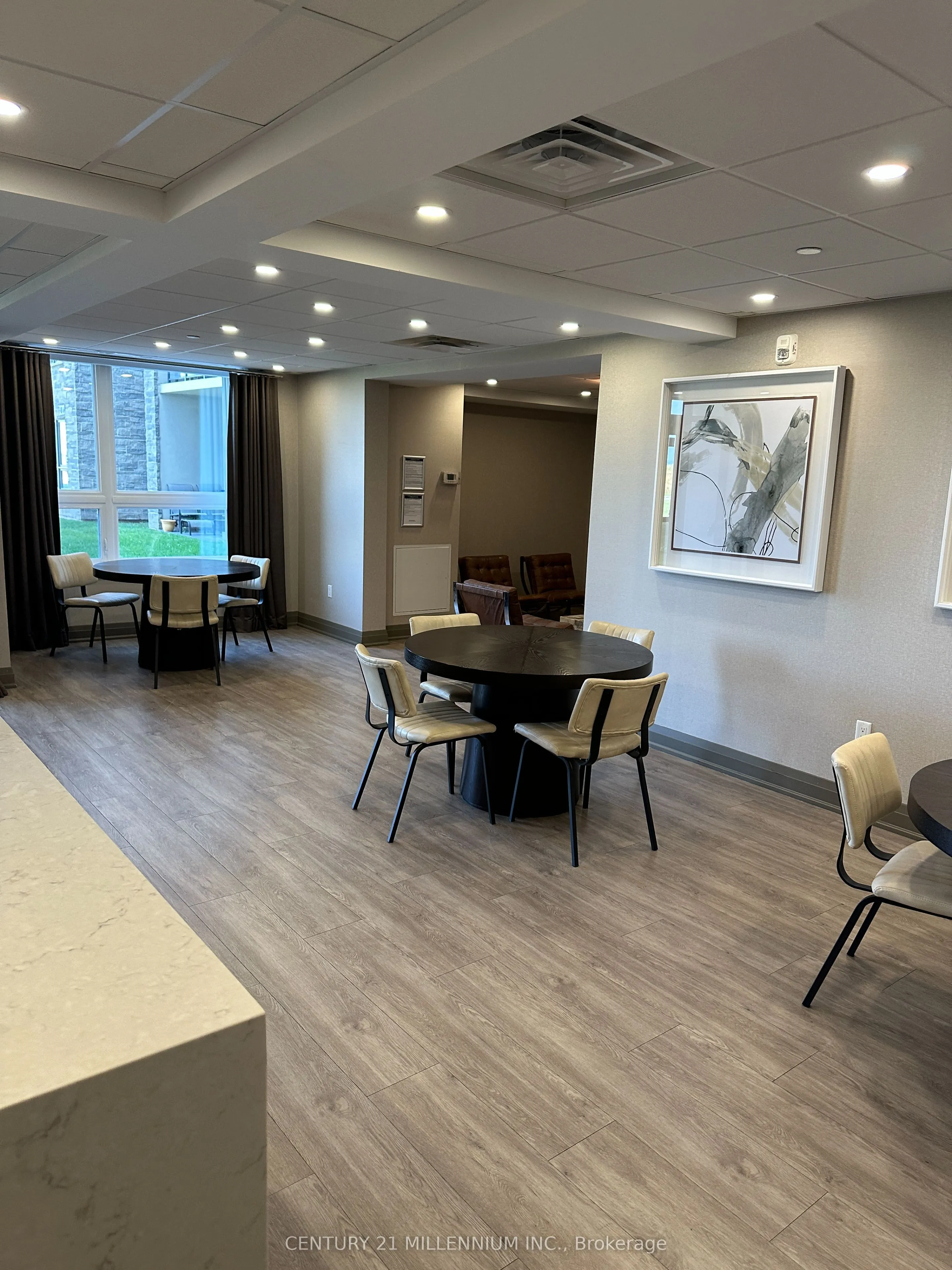 101 Shoreview Place, #620