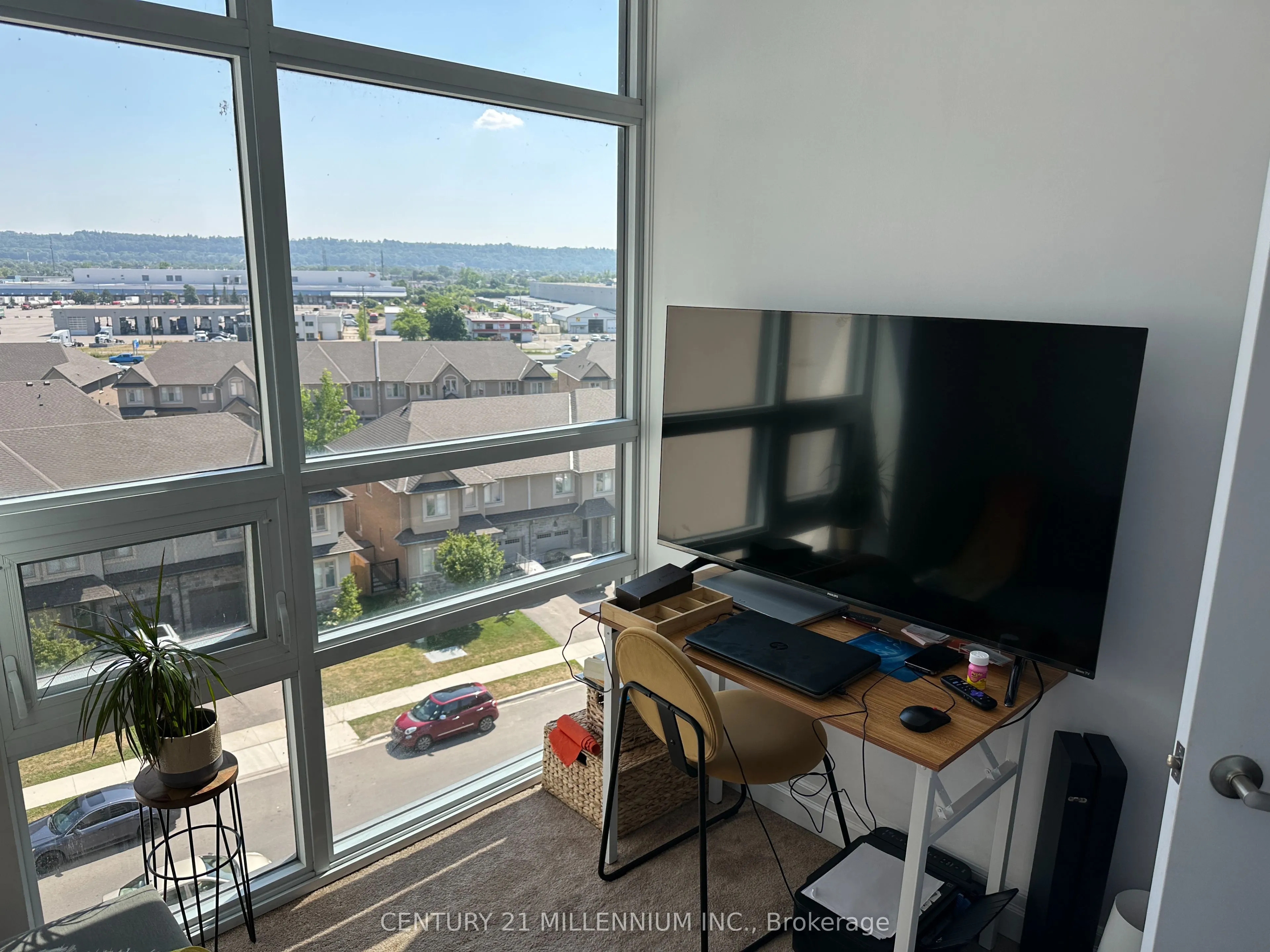 101 Shoreview Place, #620