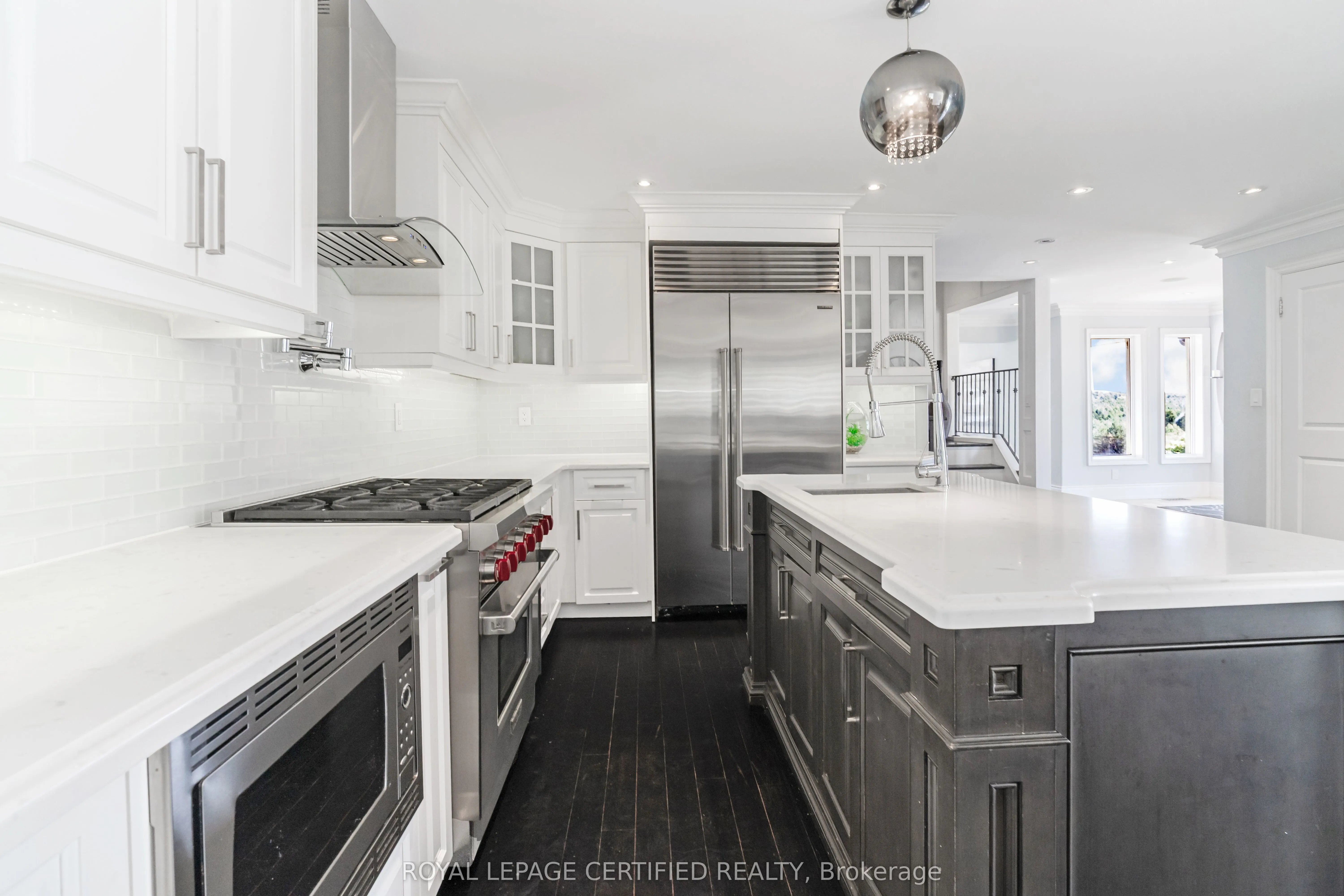 9170 Sideroad 27
