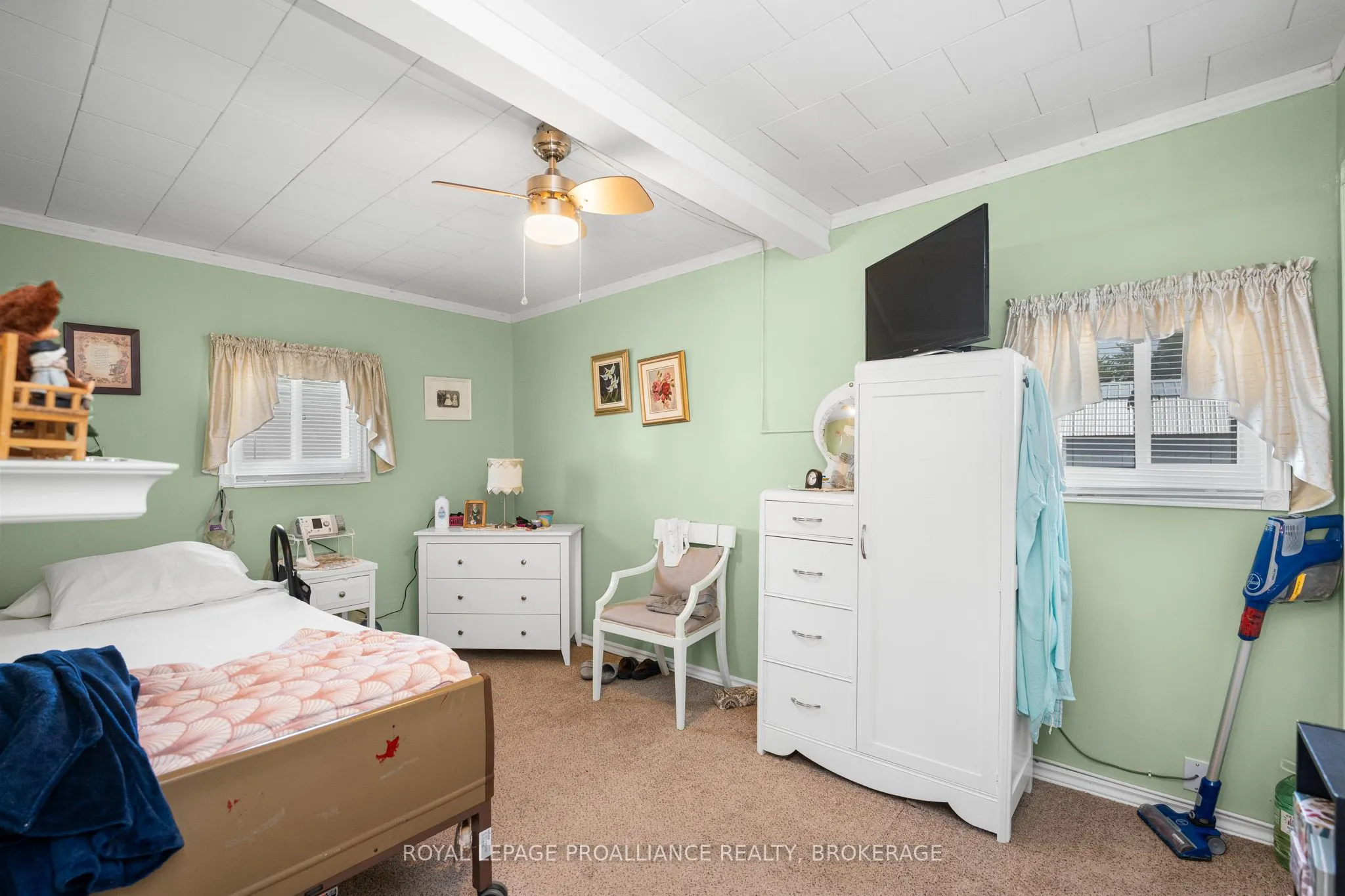4328 Elm Street