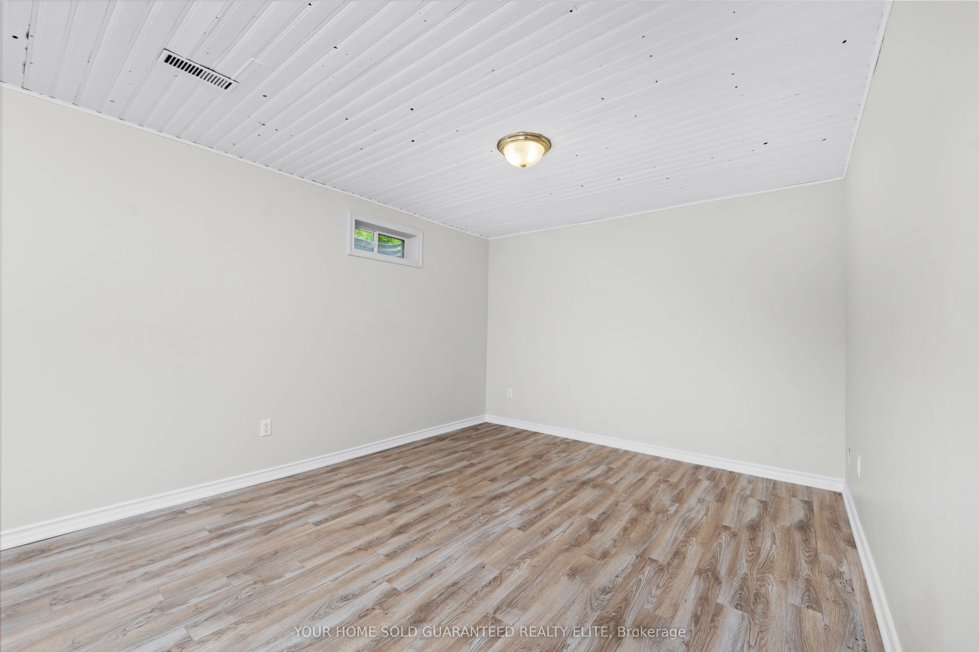 34 Merritt Crescent