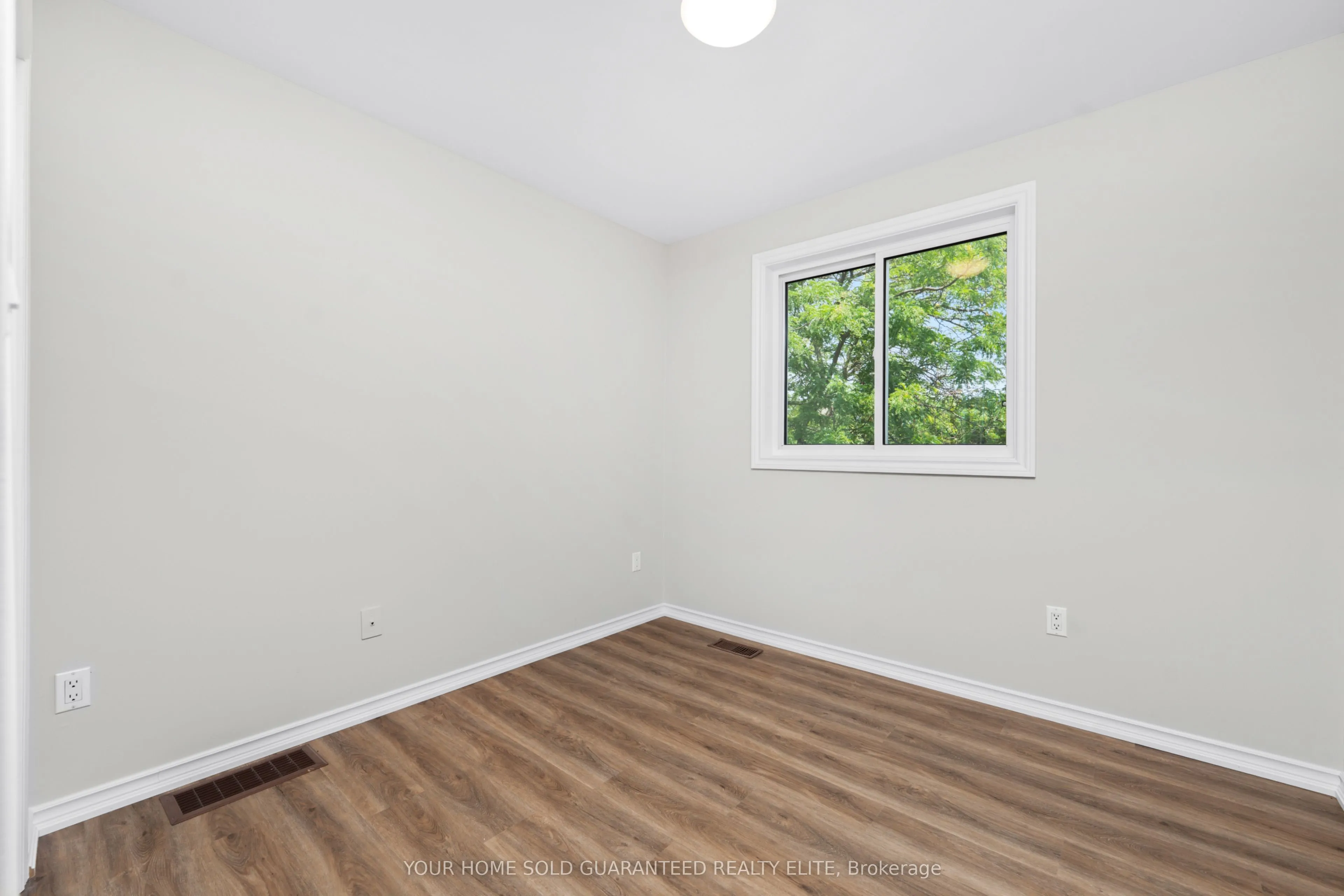 34 Merritt Crescent