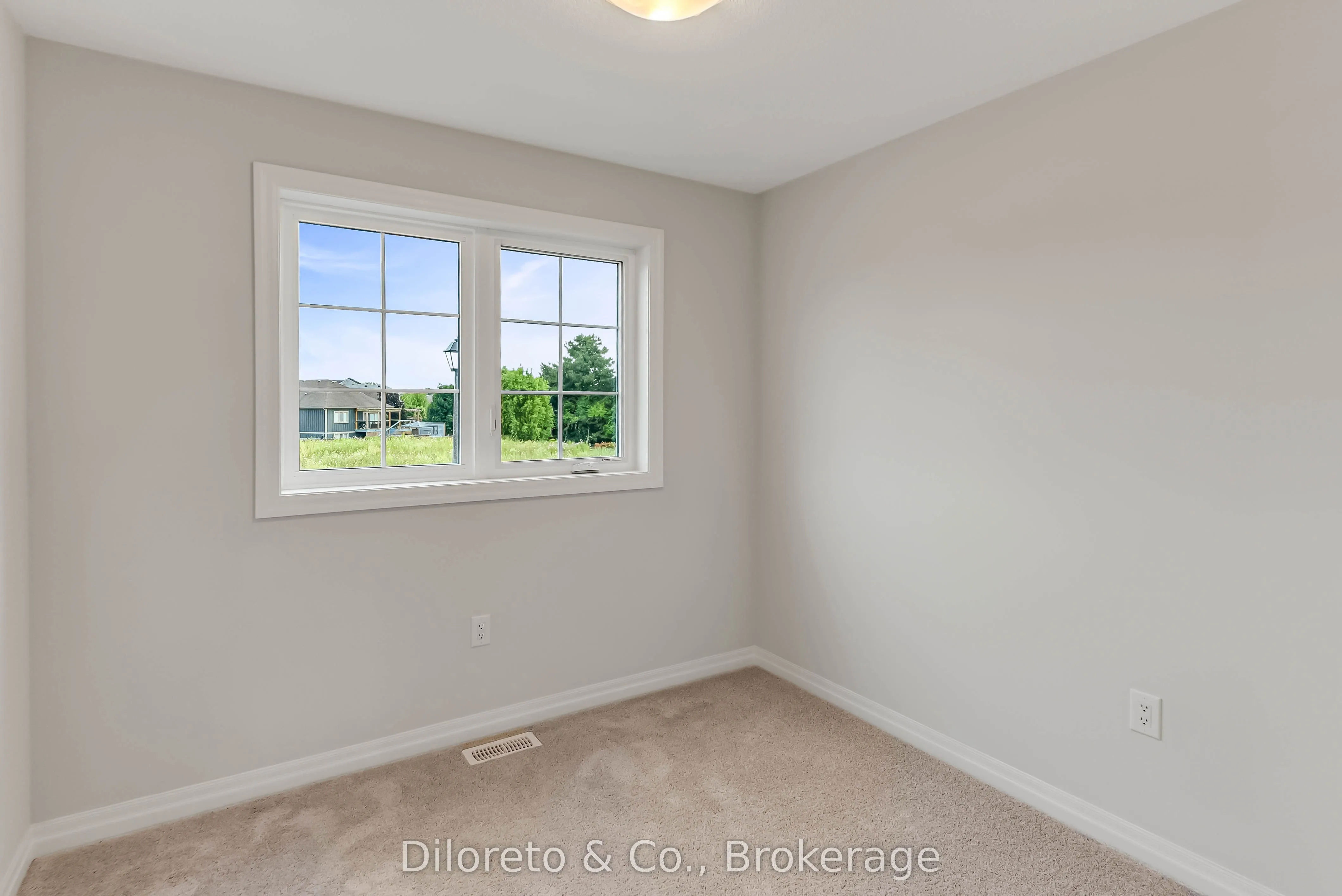 16 Bromley Drive