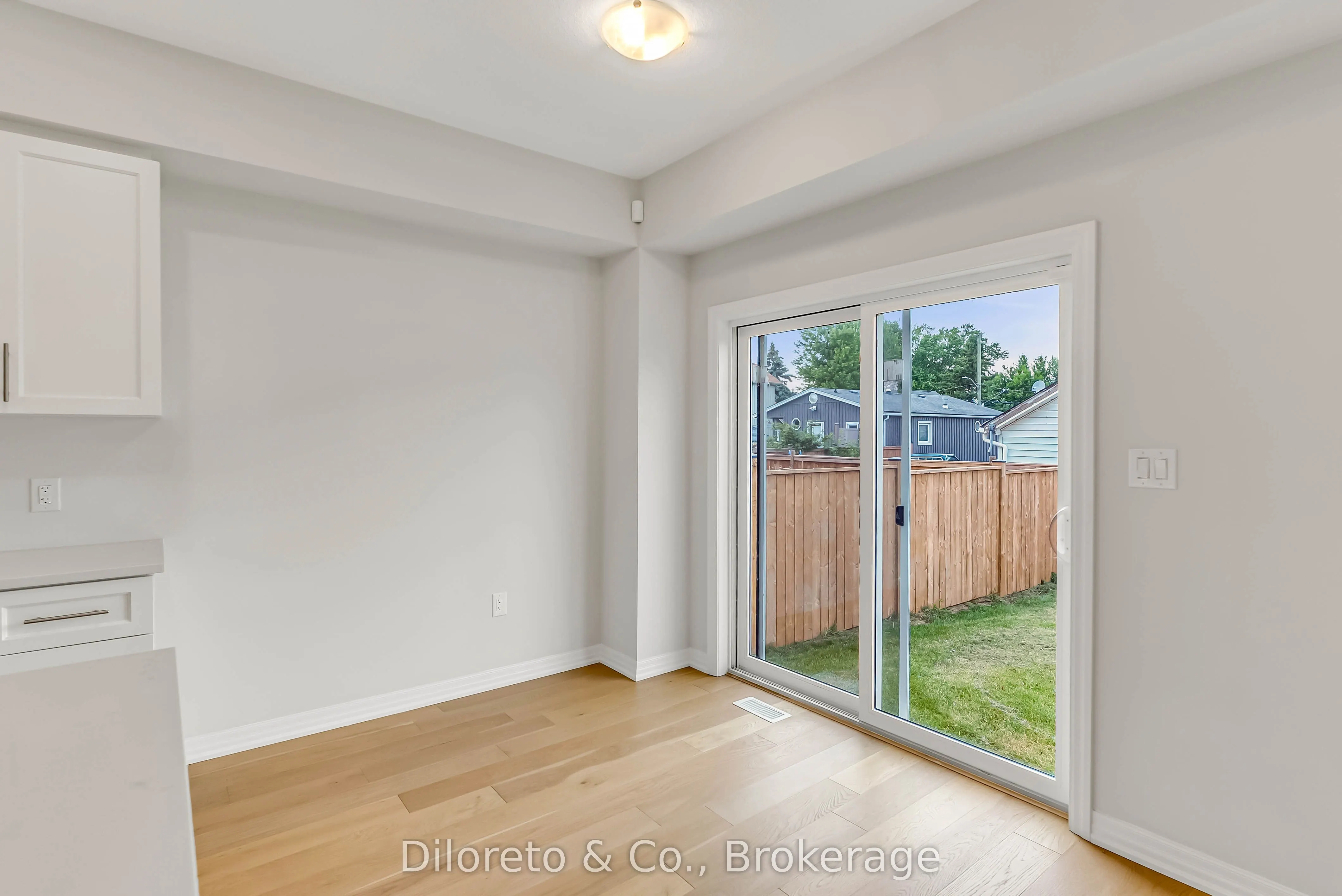 16 Bromley Drive
