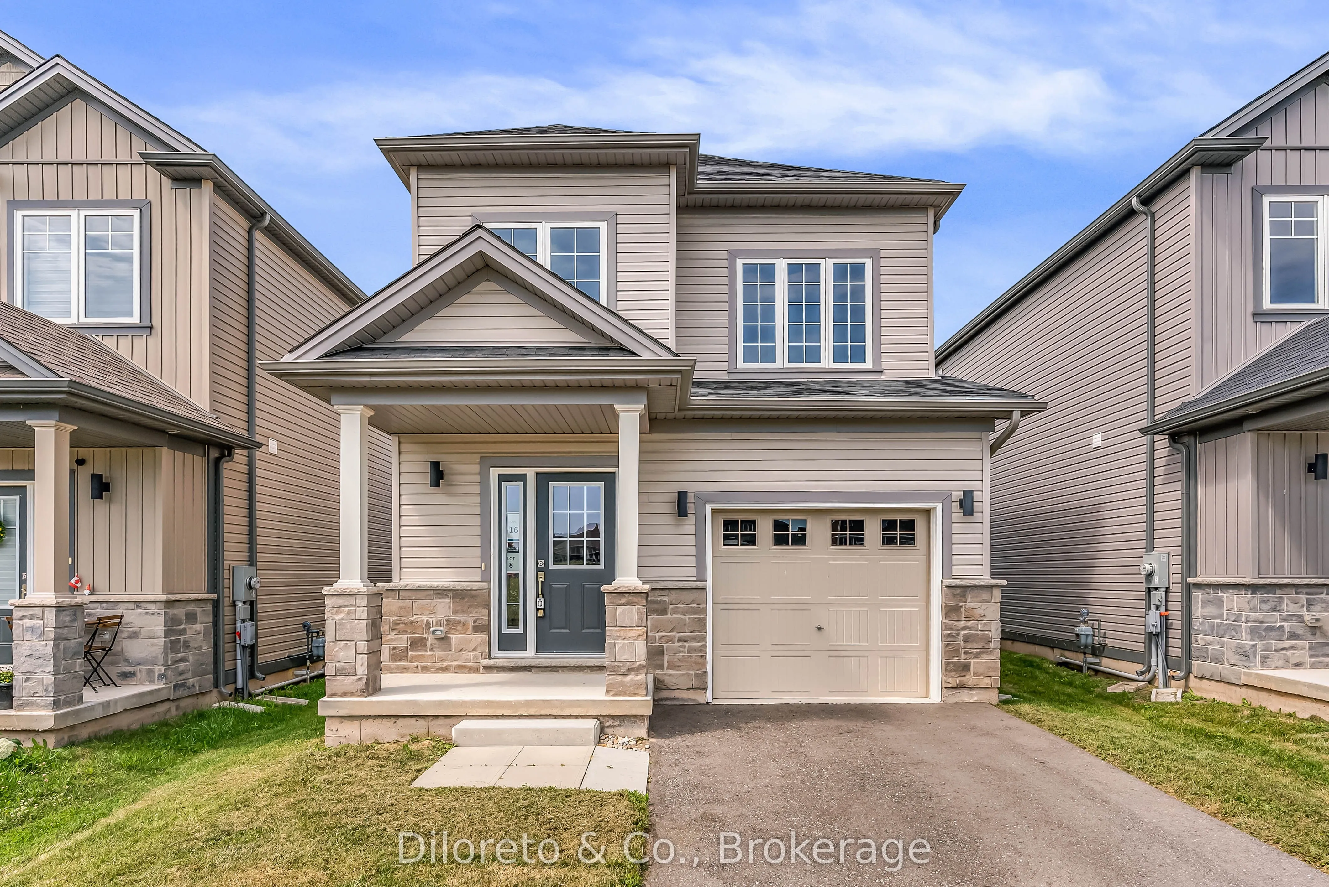 16 Bromley Drive