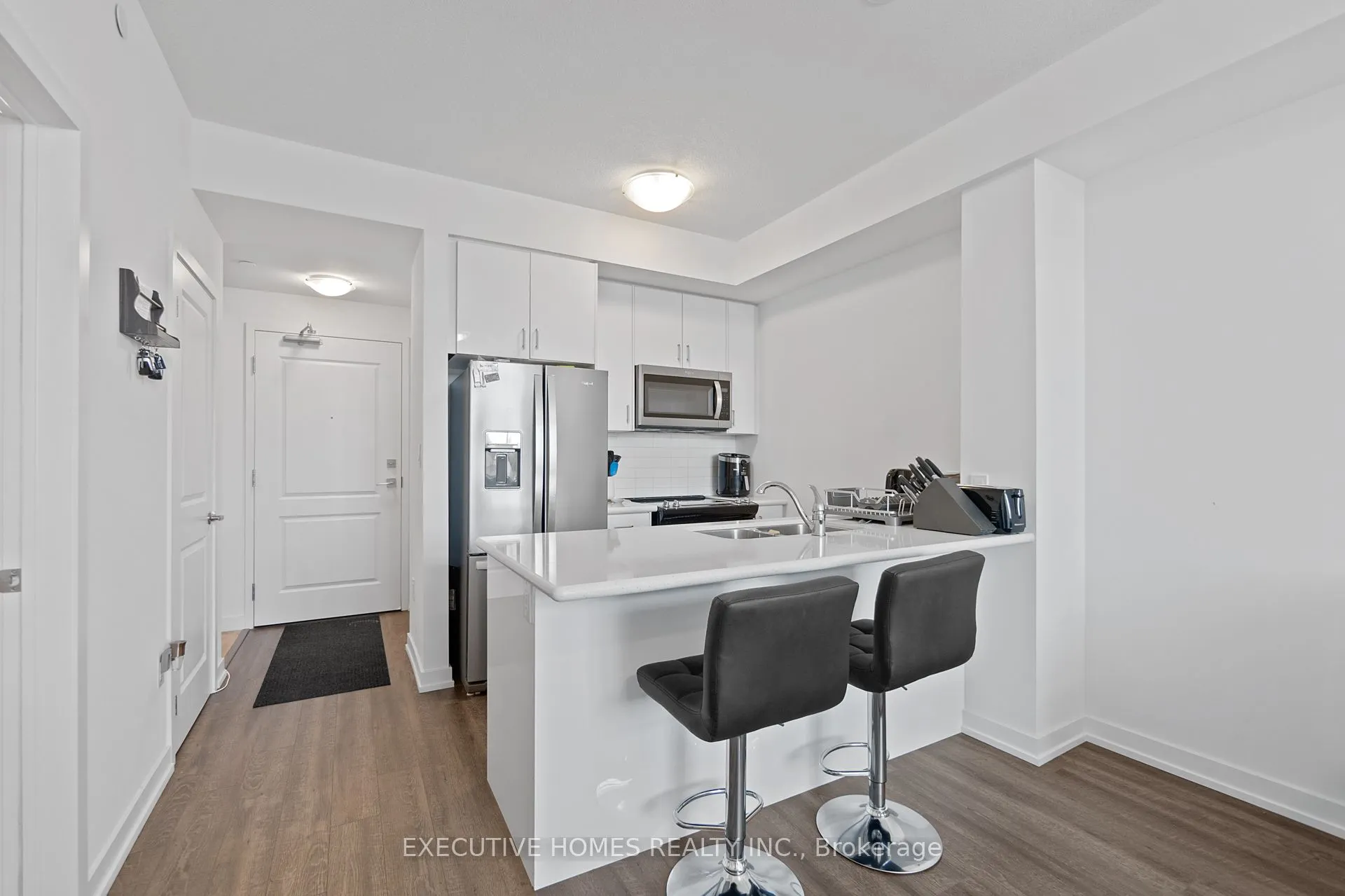 450 Dundas Street E, #310