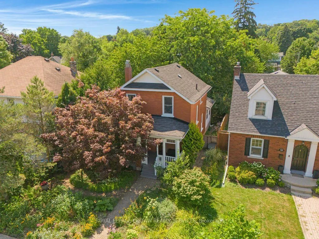 66 Brant Road S