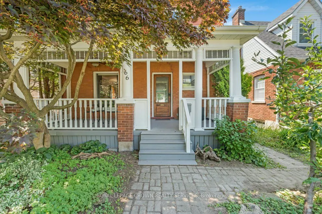 66 Brant Road S