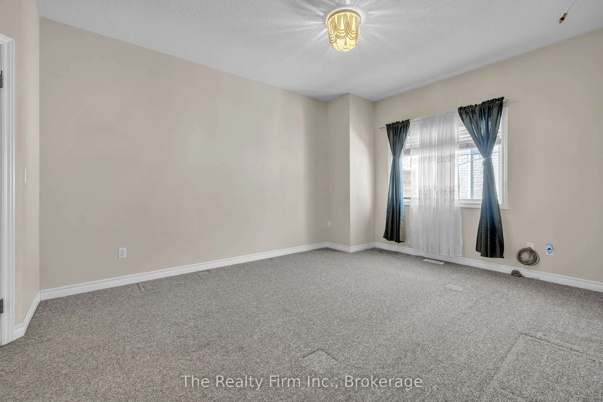 665 Southwood Way, #3