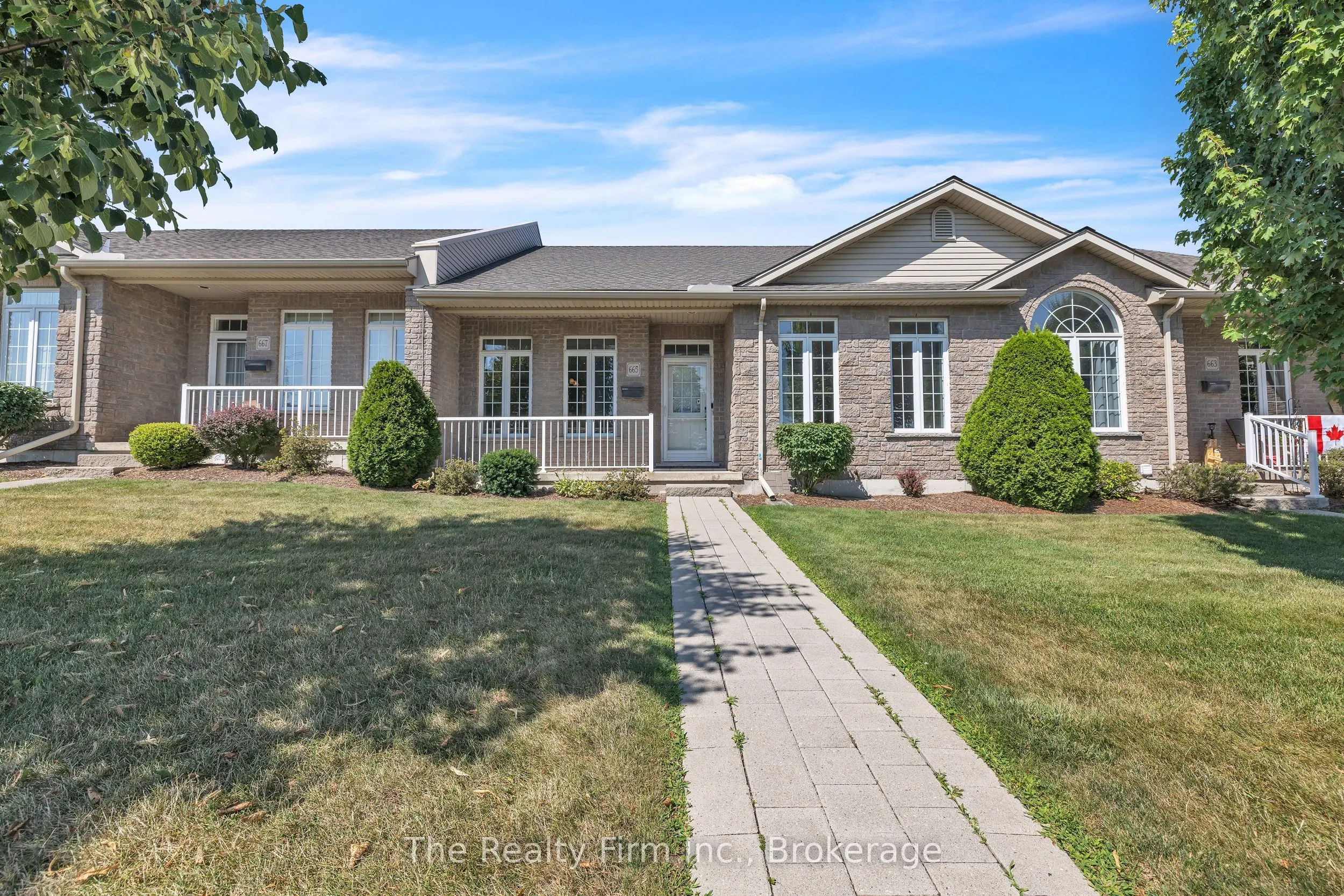 665 Southwood Way, #3