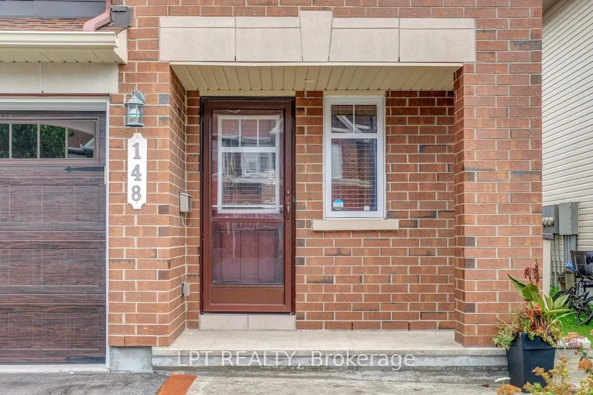 148 Waterfern Way