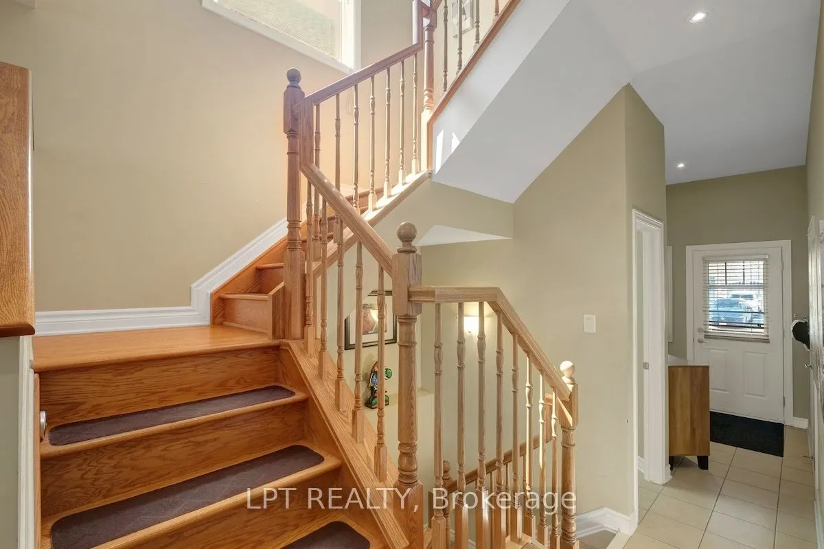 148 Waterfern Way