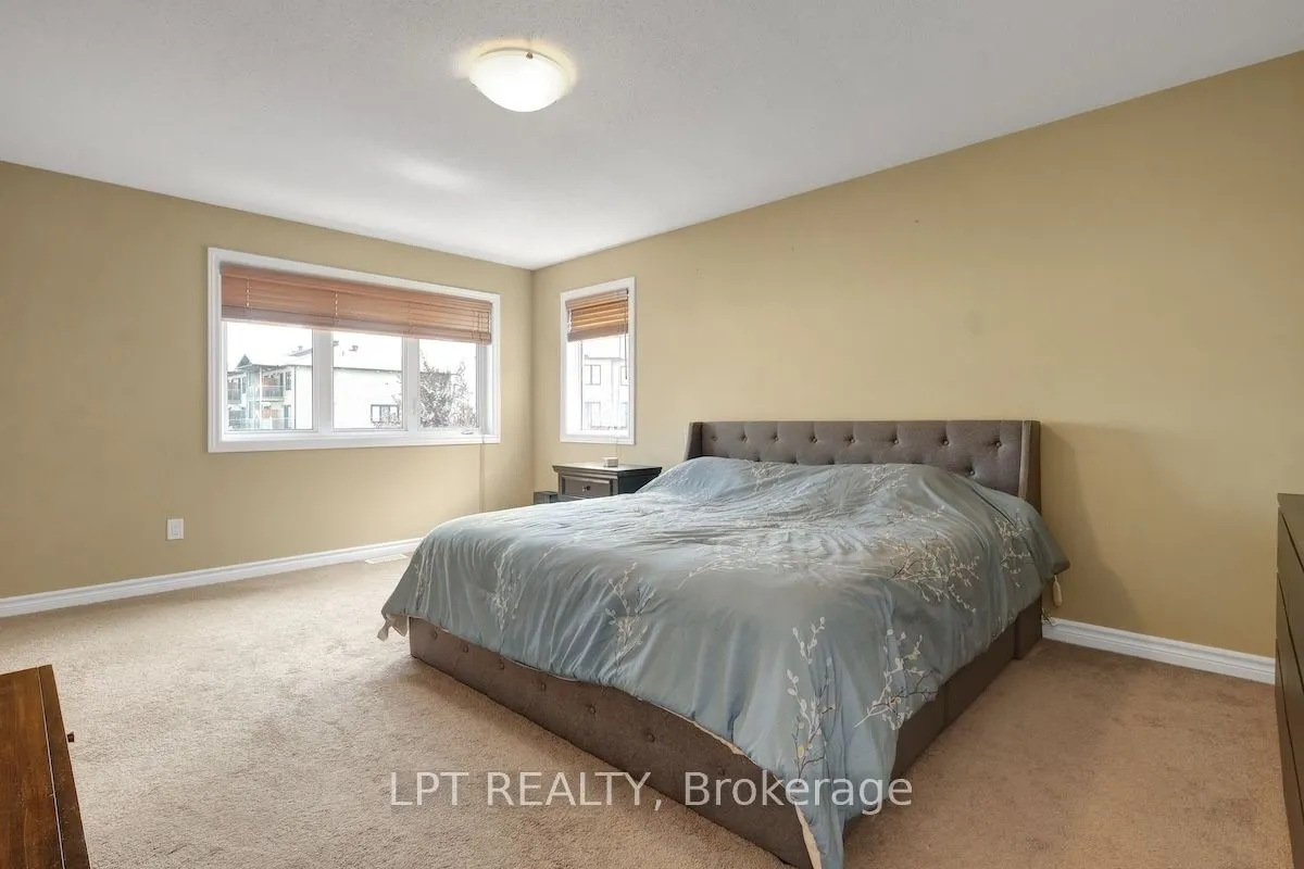 148 Waterfern Way