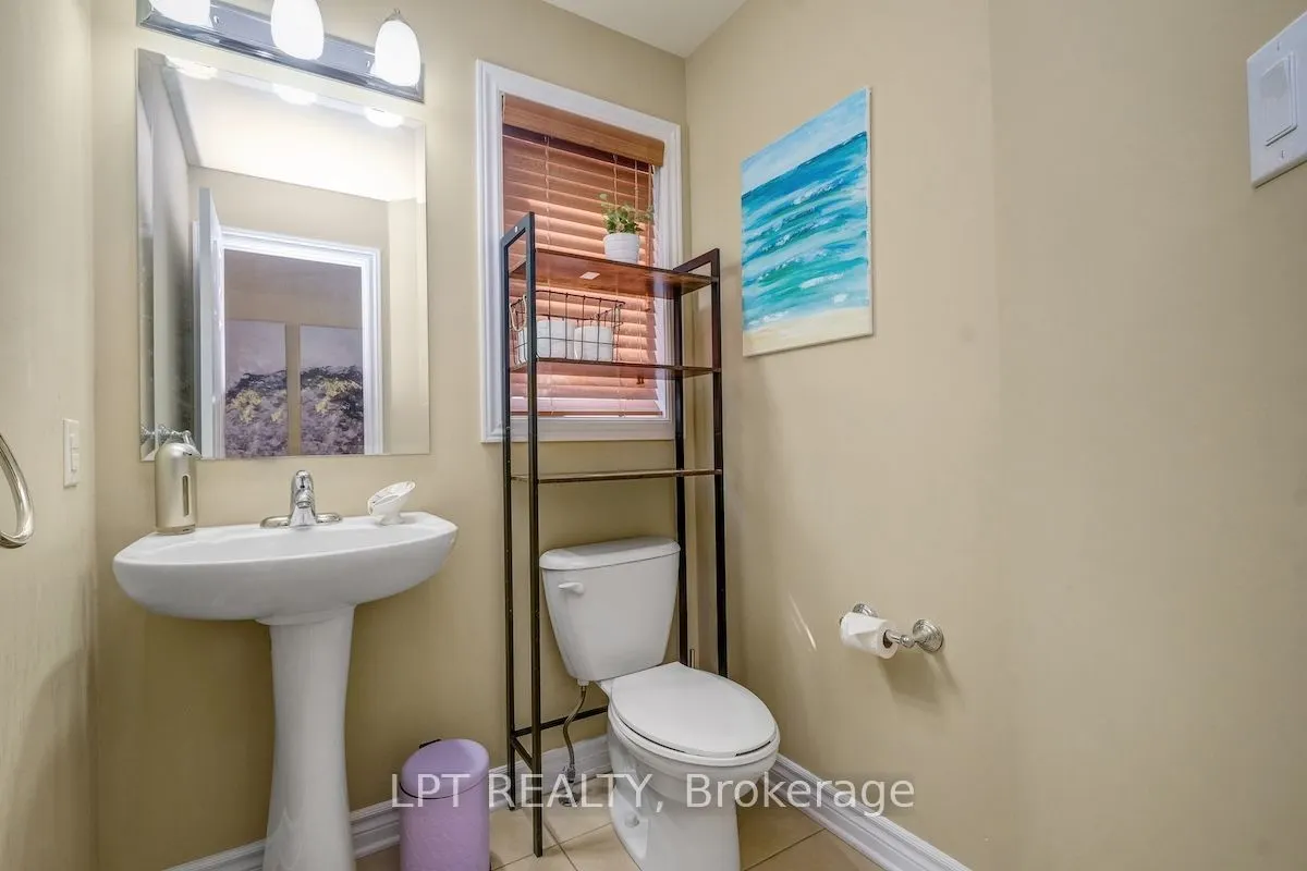 148 Waterfern Way