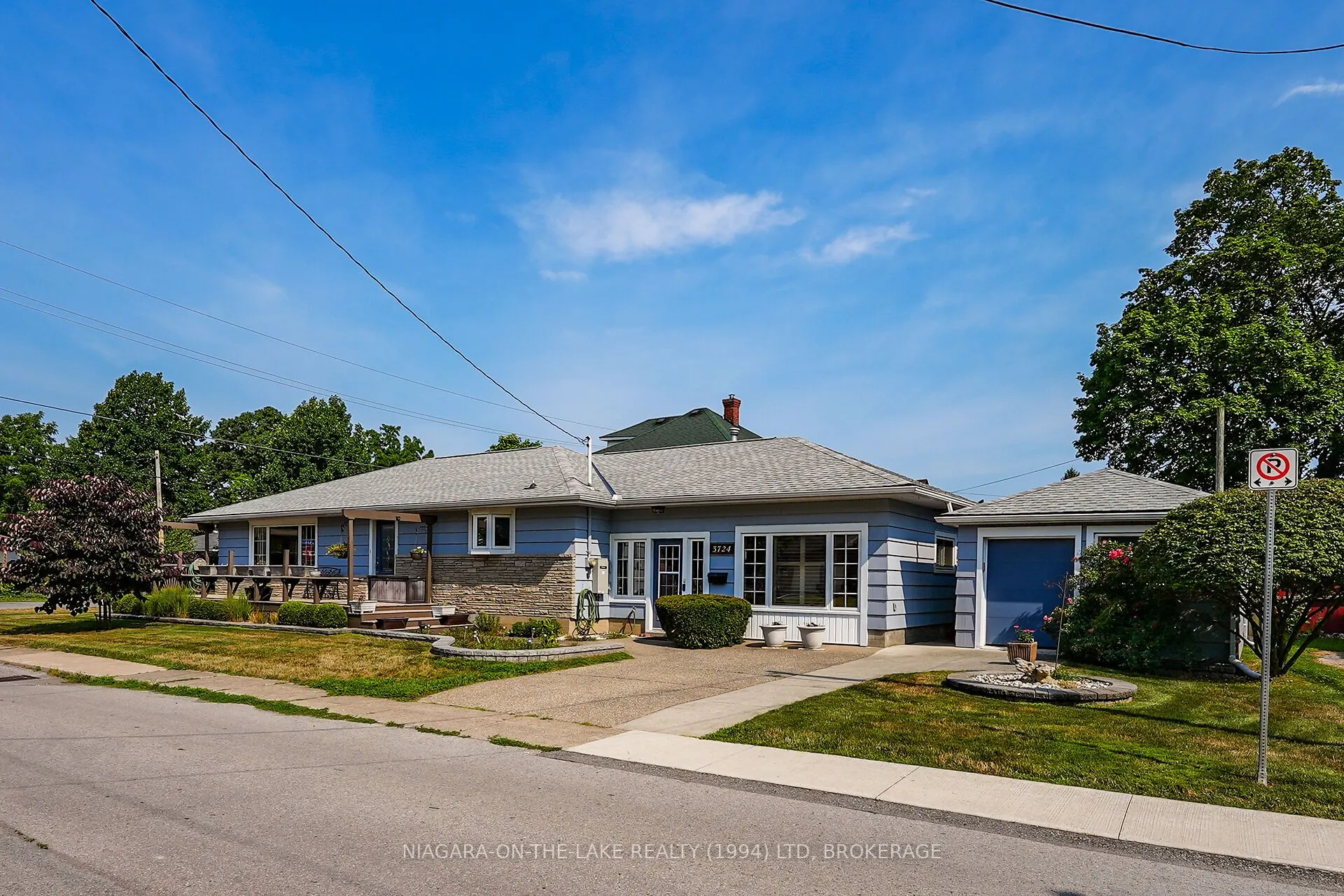 3724 Hershey Street