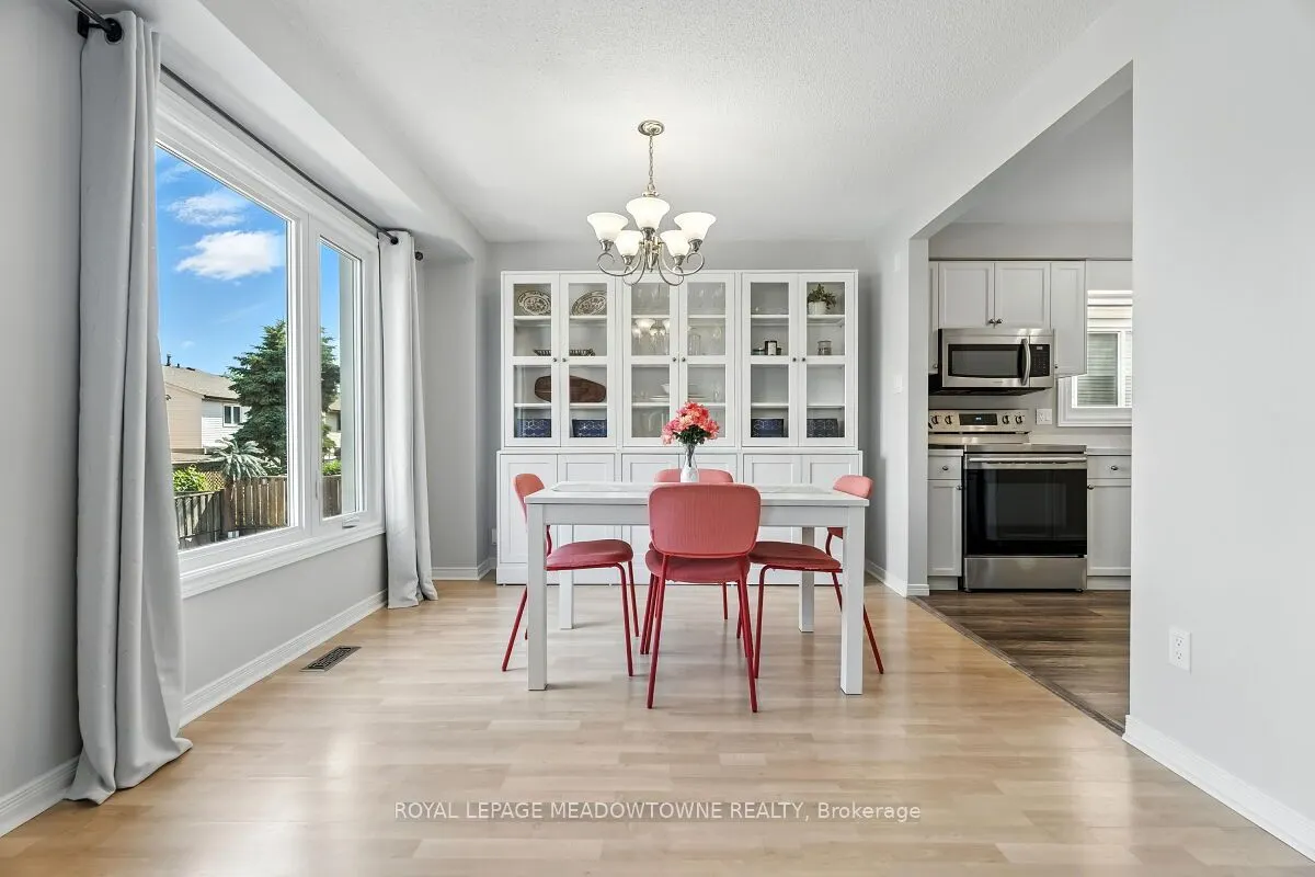 3 Lyton Crescent