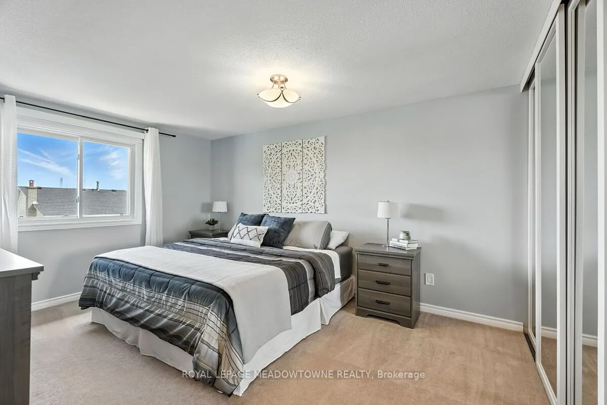 3 Lyton Crescent