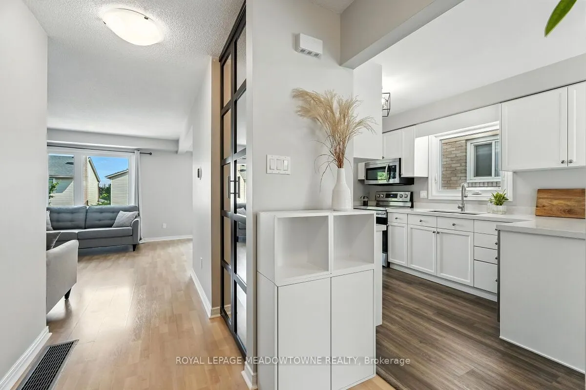 3 Lyton Crescent