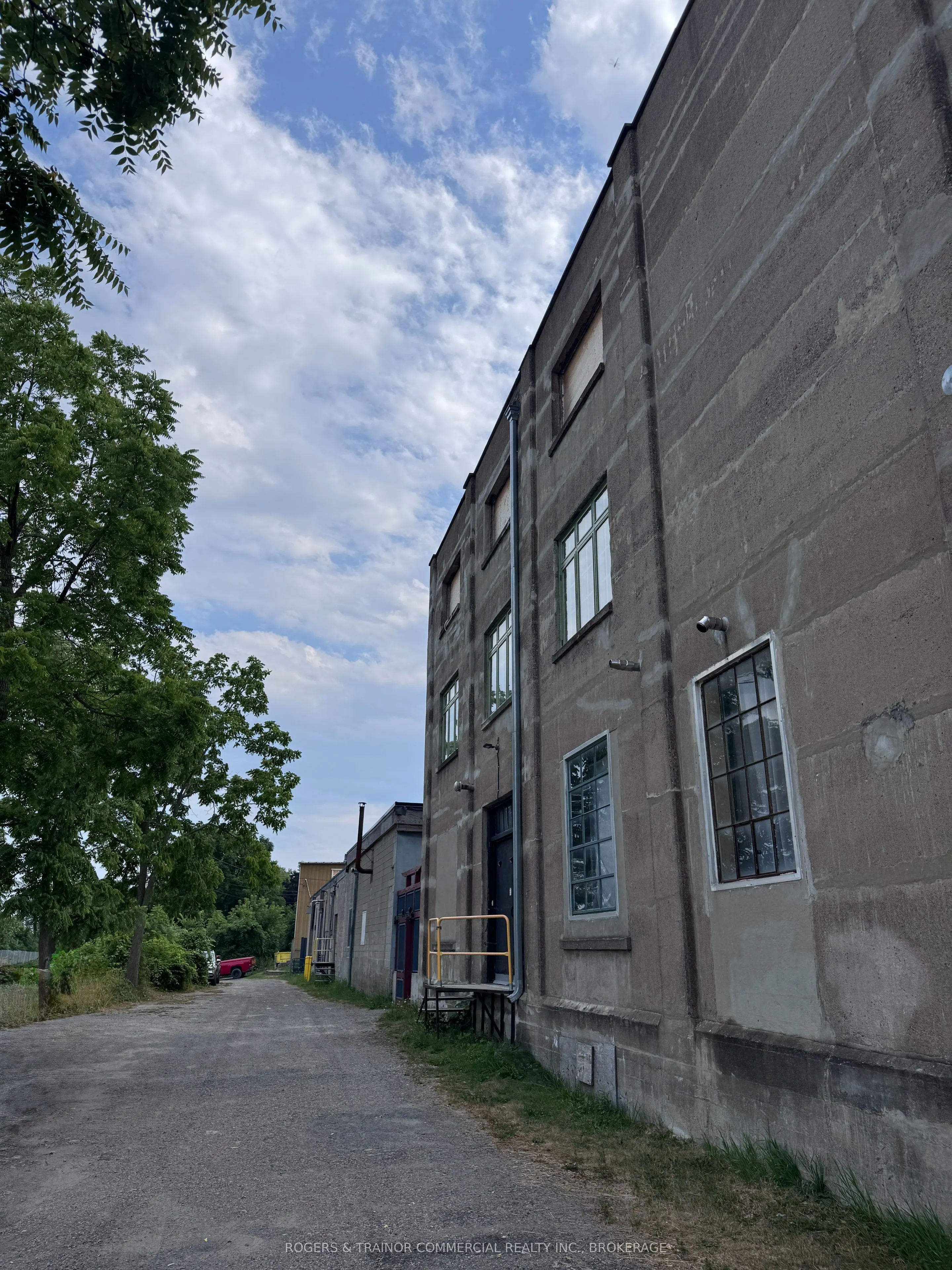 14 Cataraqui Street, #5