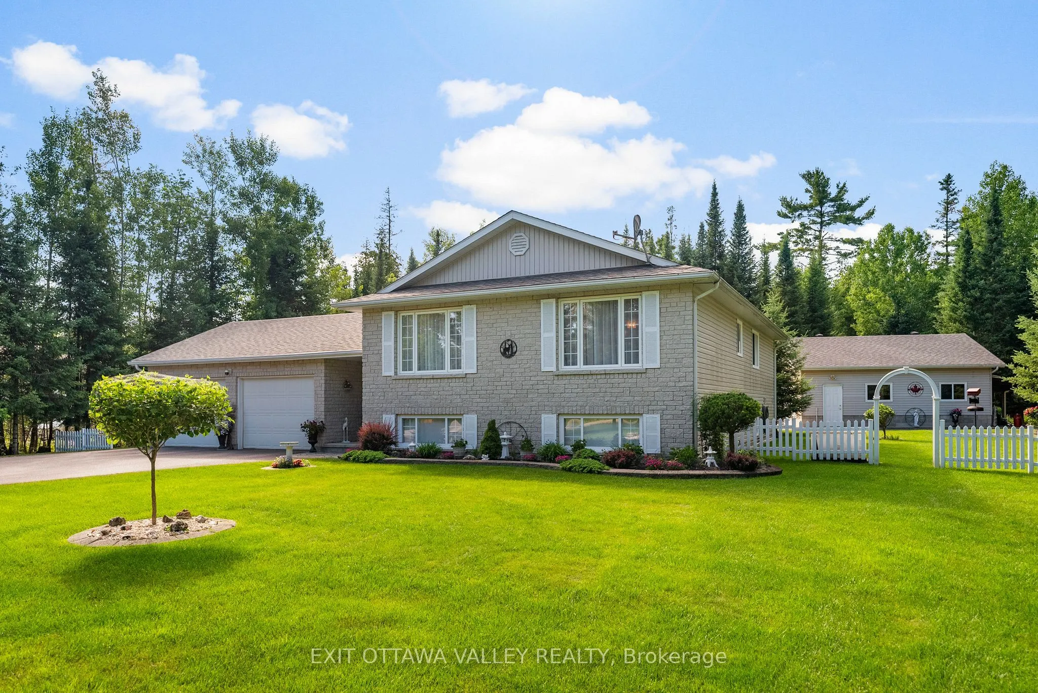 561 Forest Park Road