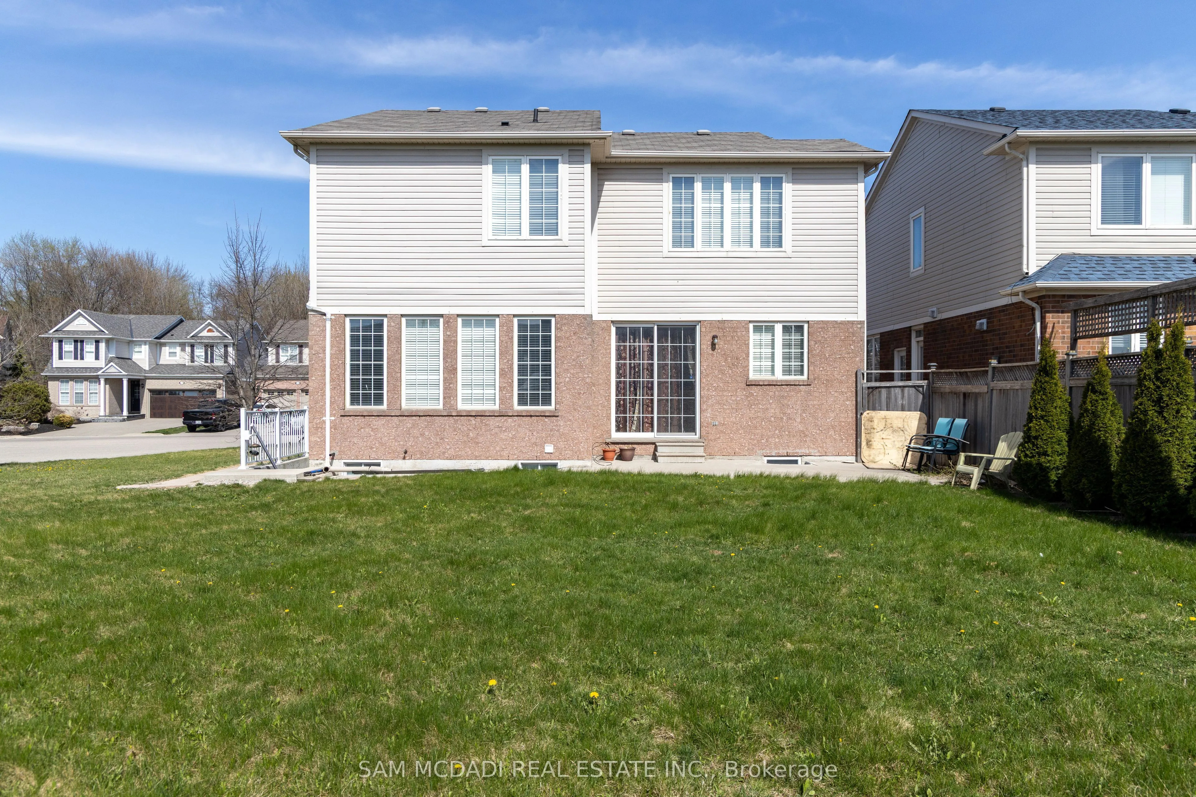 19 Jenner Court