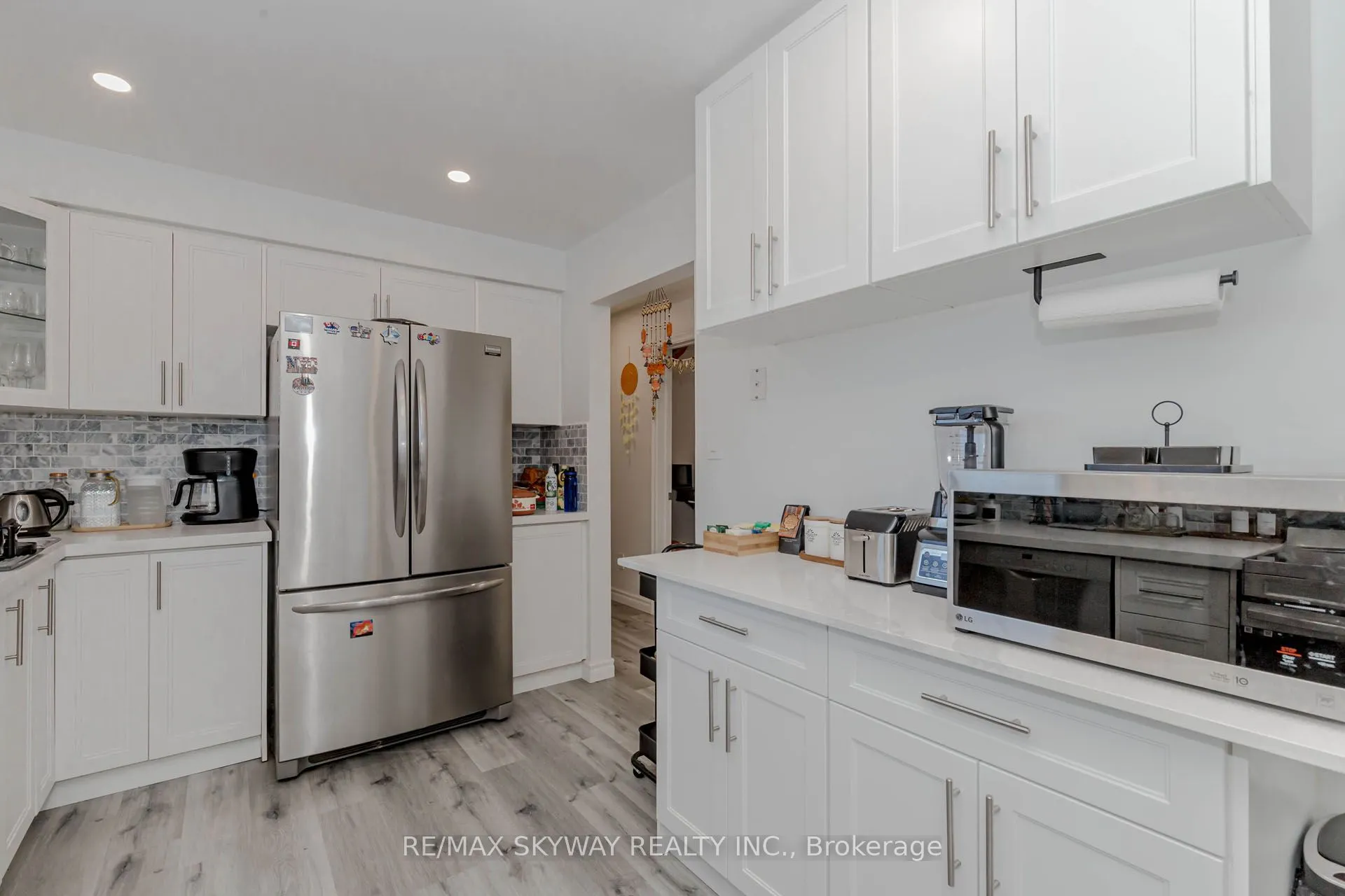 512 Glendene Crescent