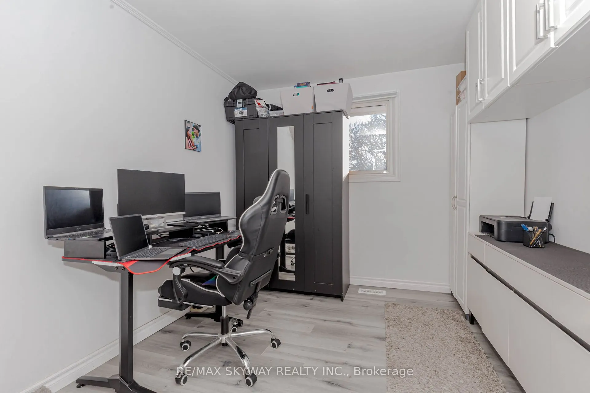 512 Glendene Crescent