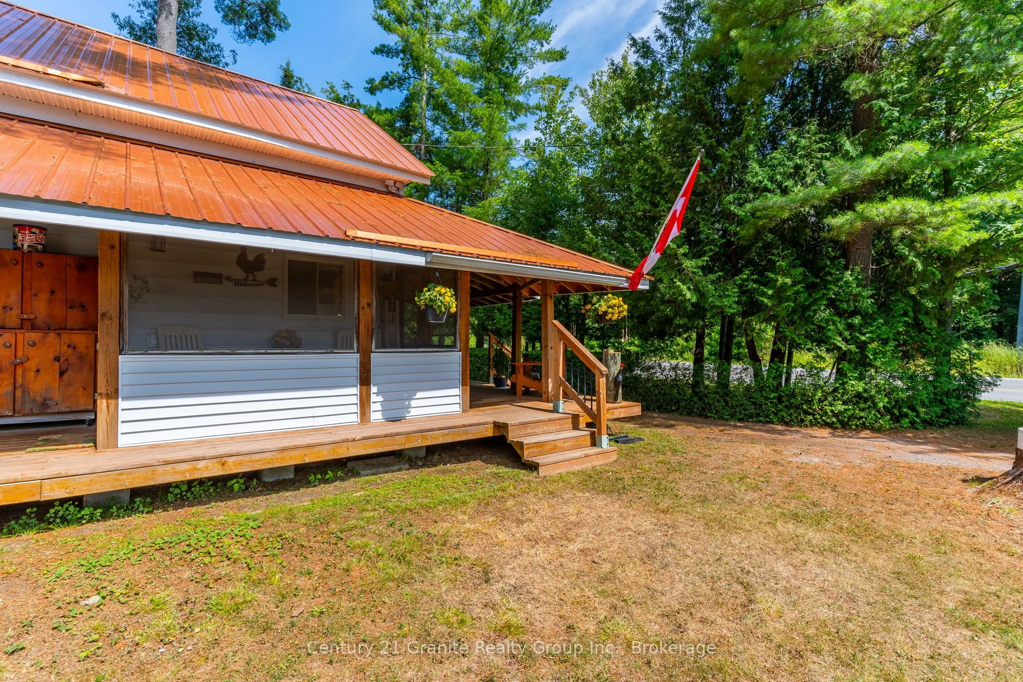 7575 Highway 35