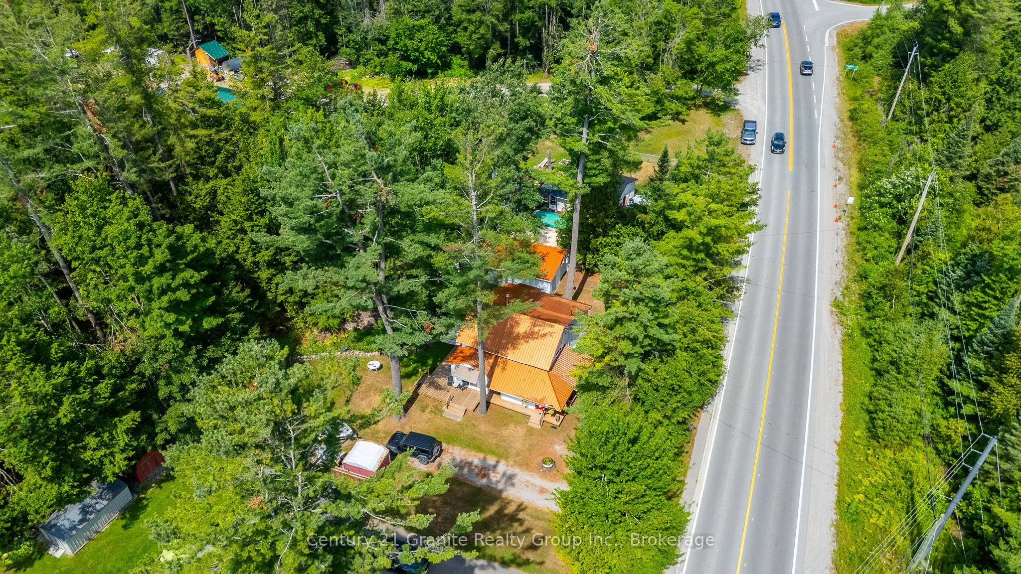 7575 Highway 35