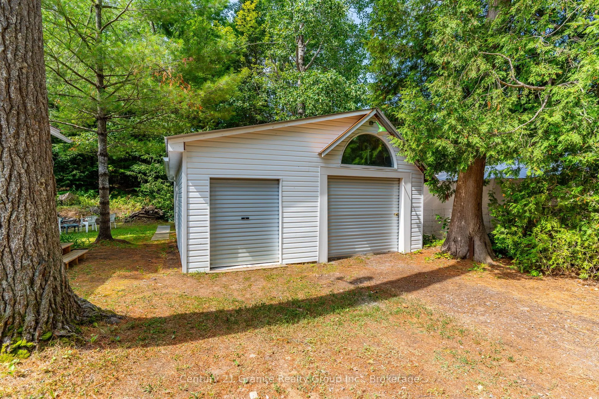 7575 Highway 35