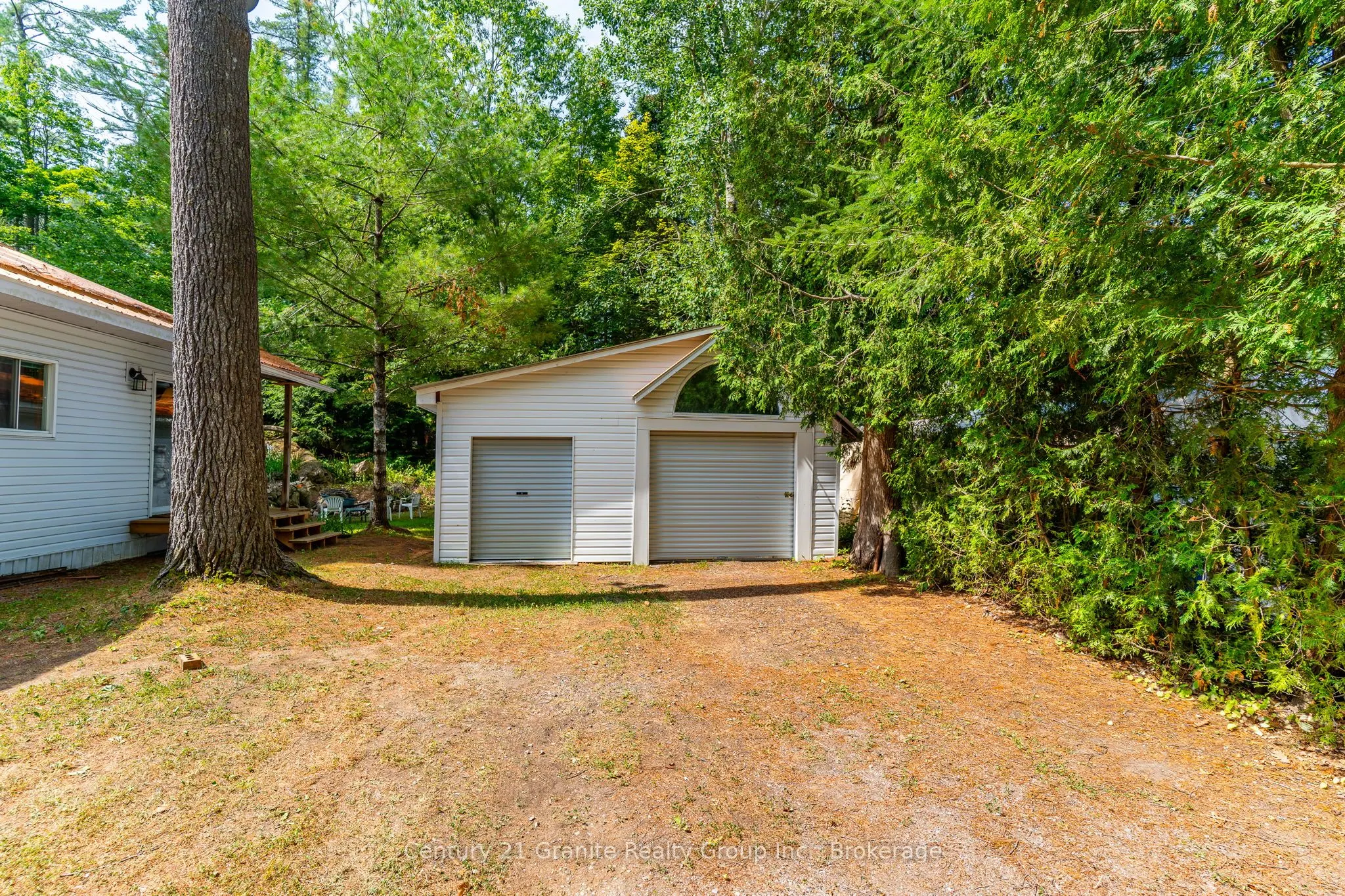 7575 Highway 35