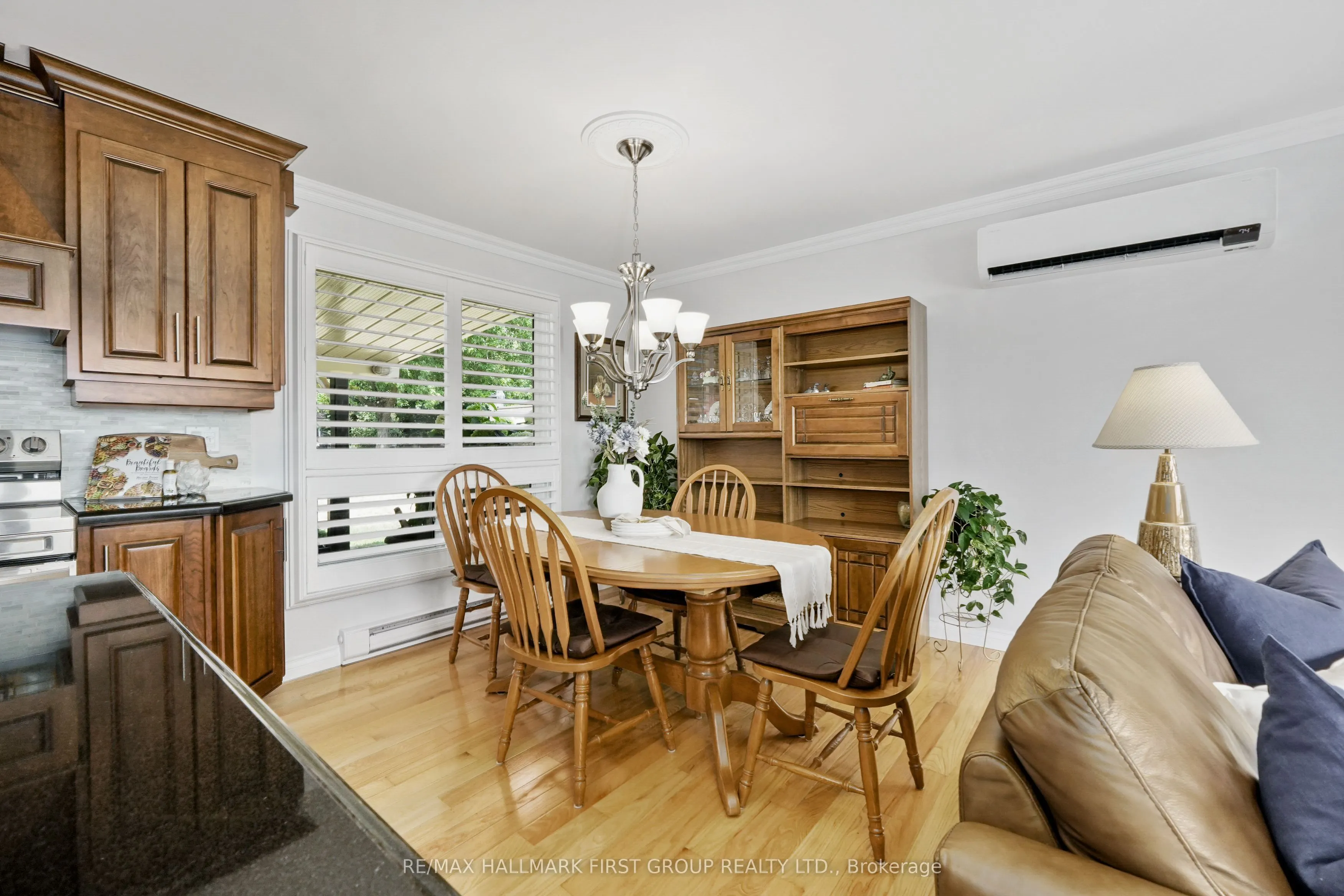 8266 Albert Court