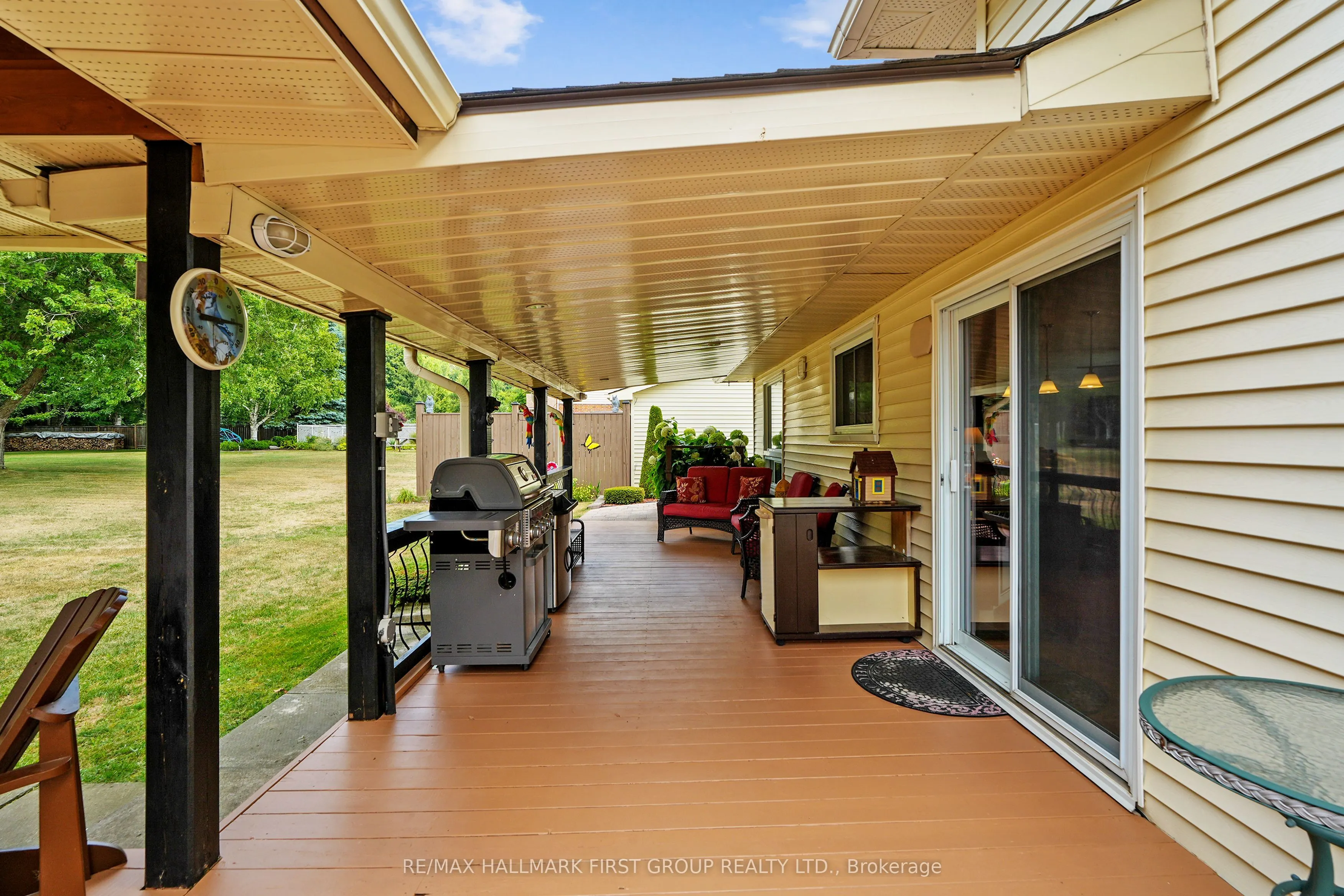8266 Albert Court