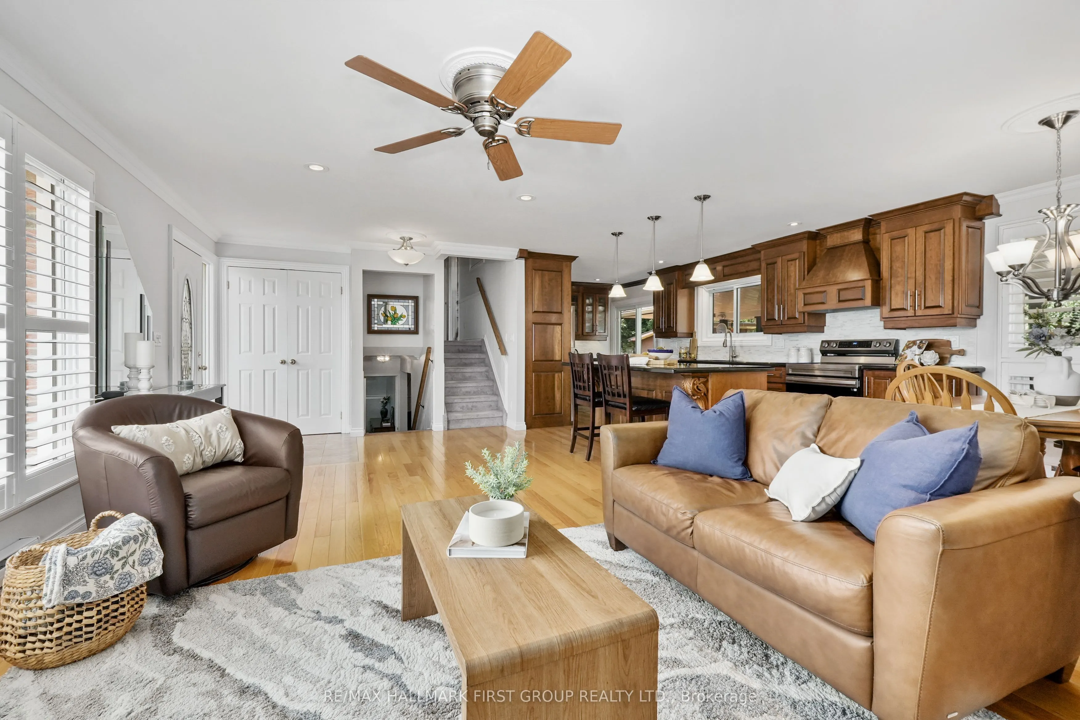 8266 Albert Court