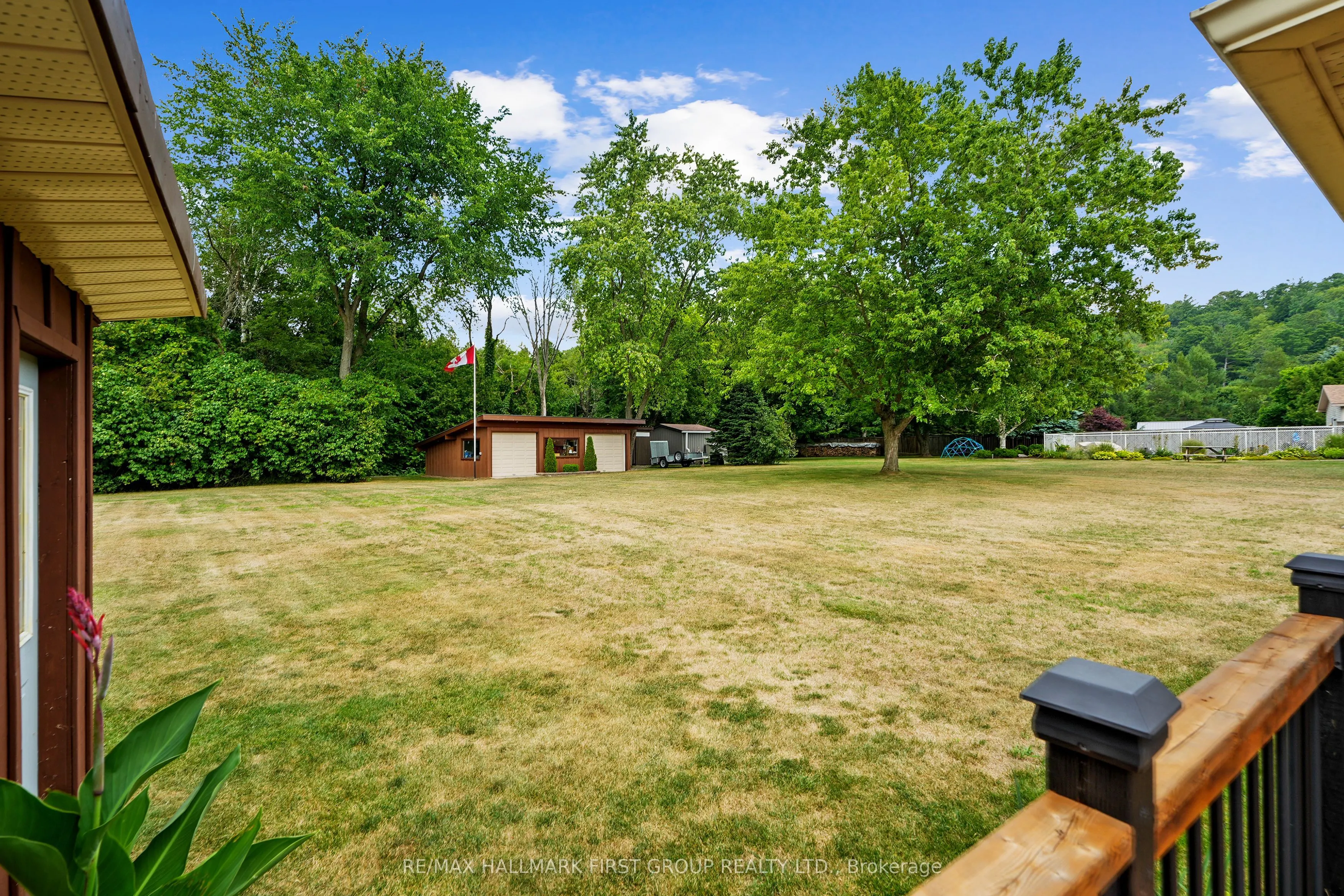 8266 Albert Court