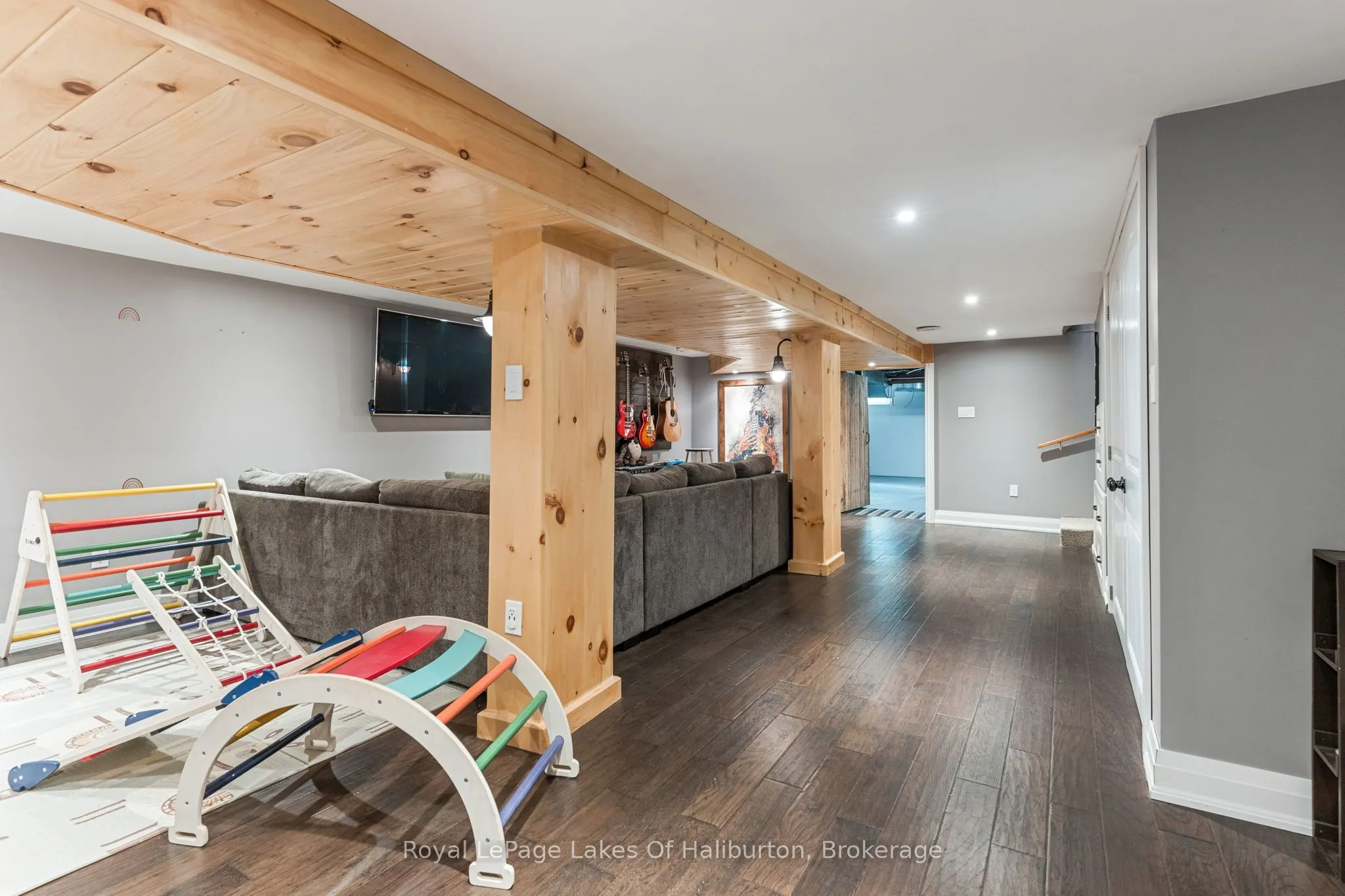 3875 LOOP Road