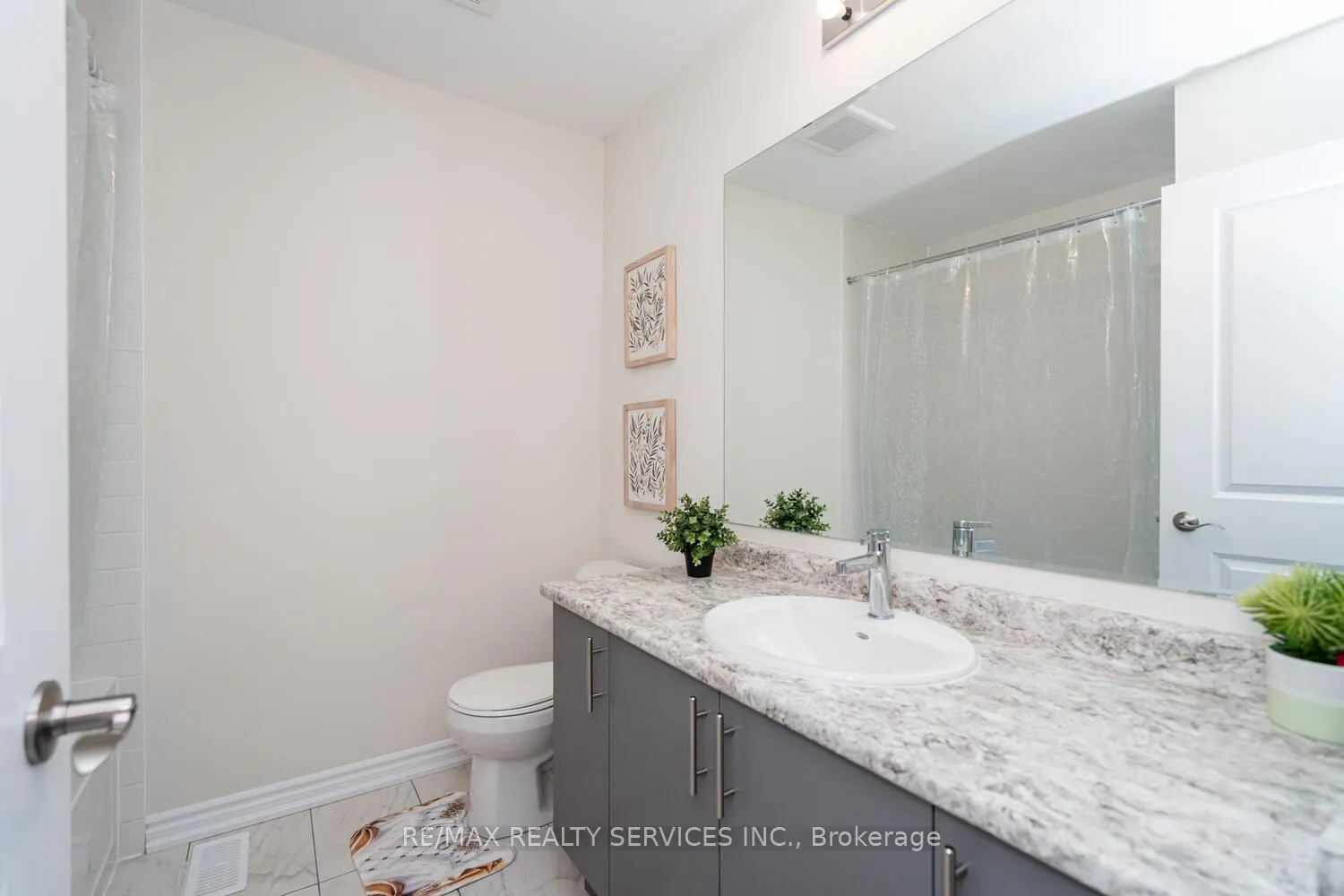 5 Heming Street