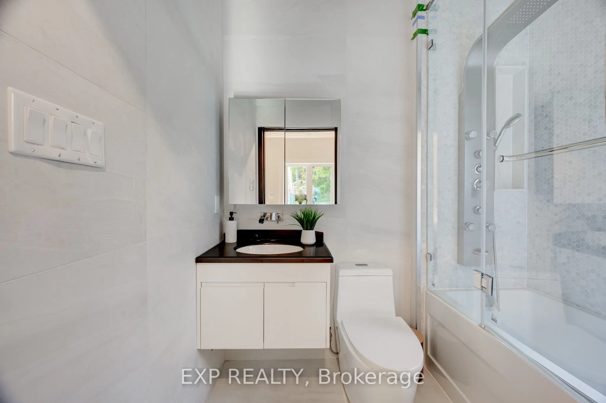 237 MAIN Street W, #B