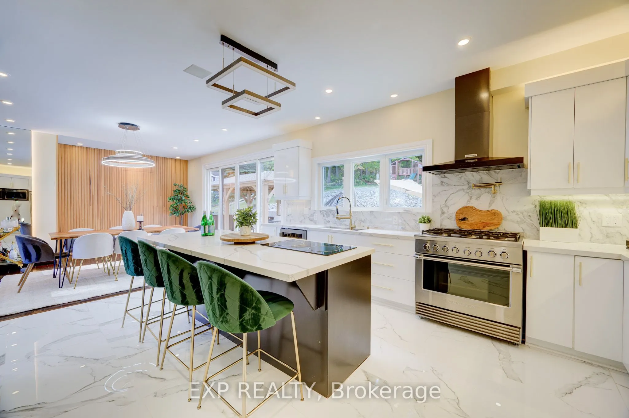 237 MAIN Street W, #B