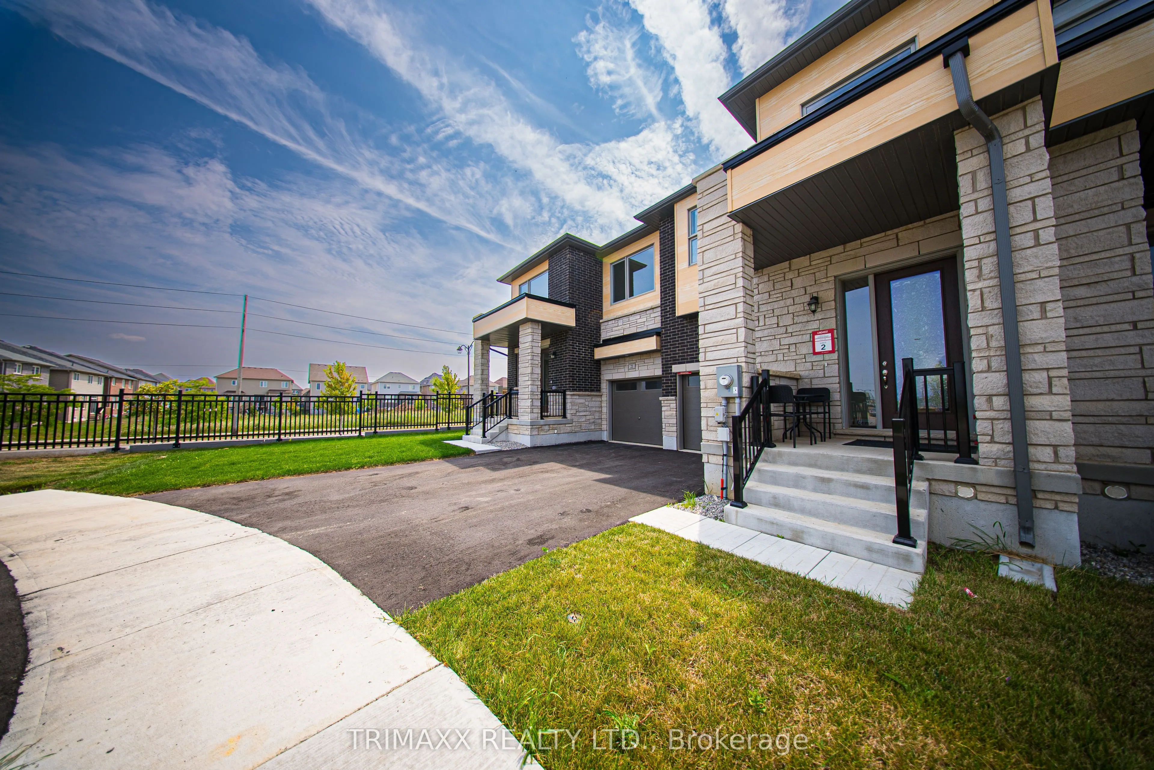 19 Molnar Crescent