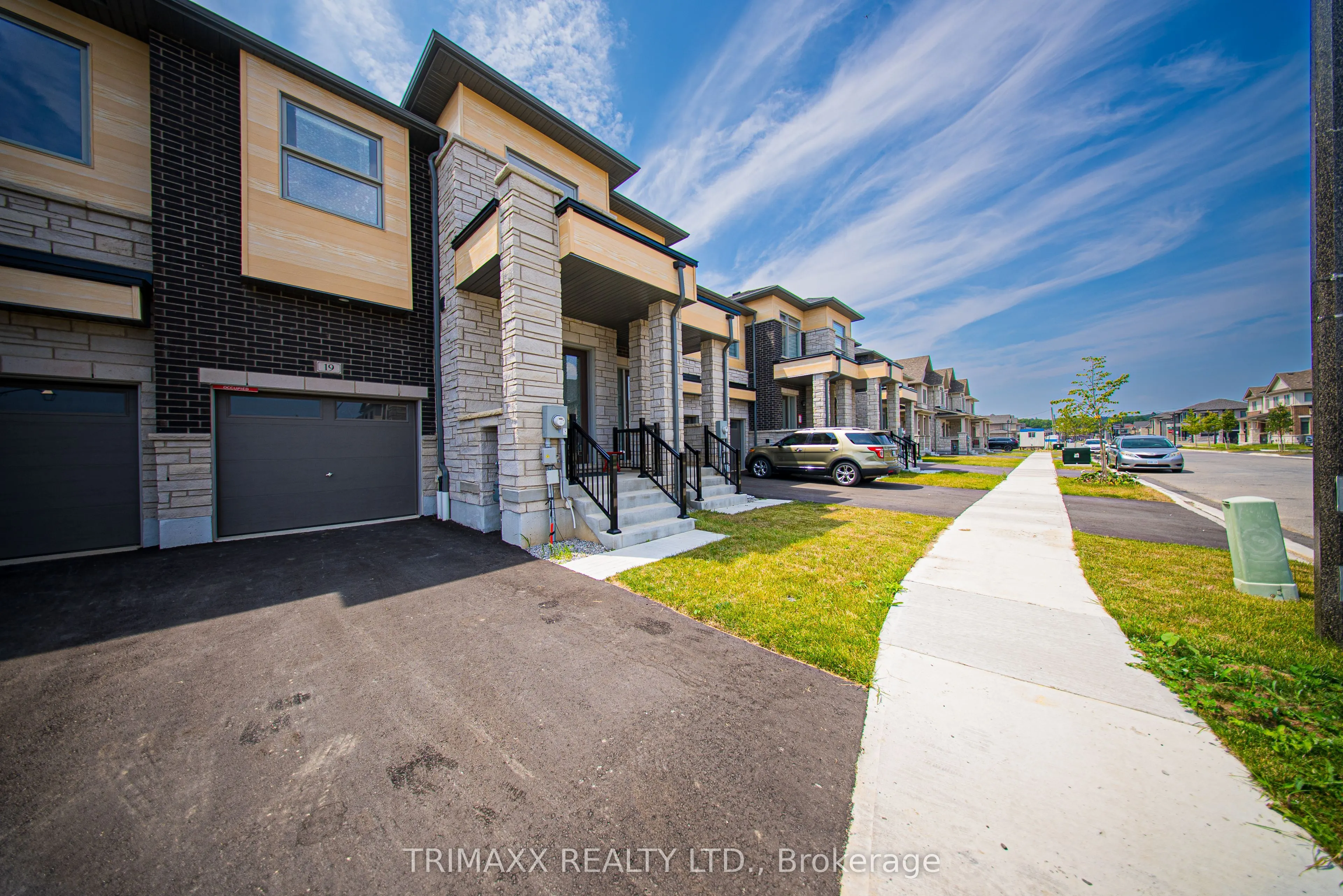 19 Molnar Crescent