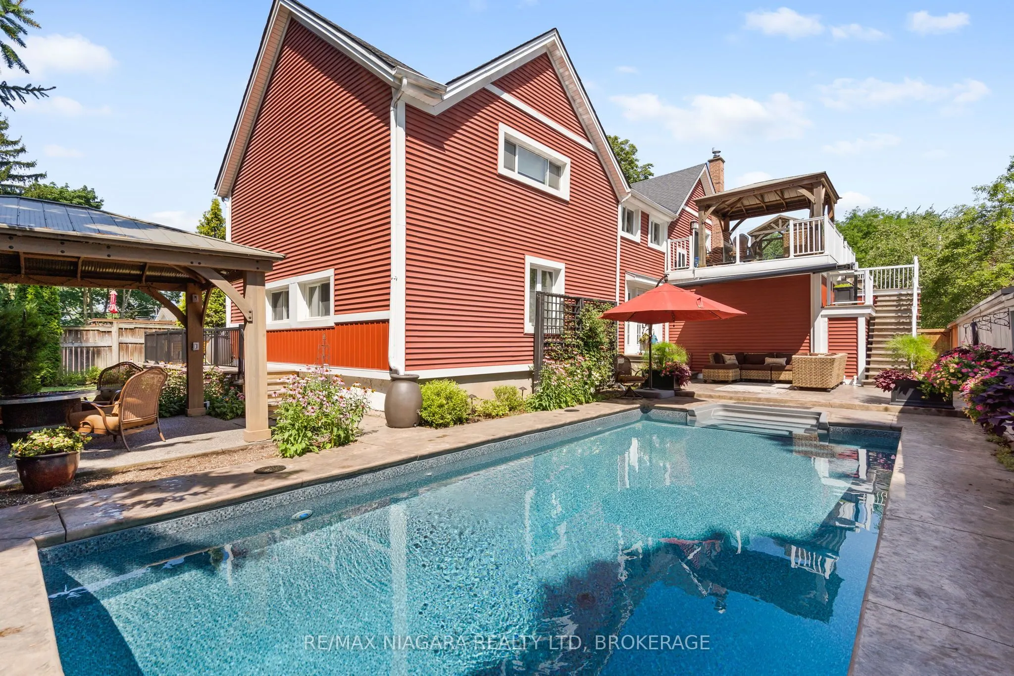 87 Norway Avenue