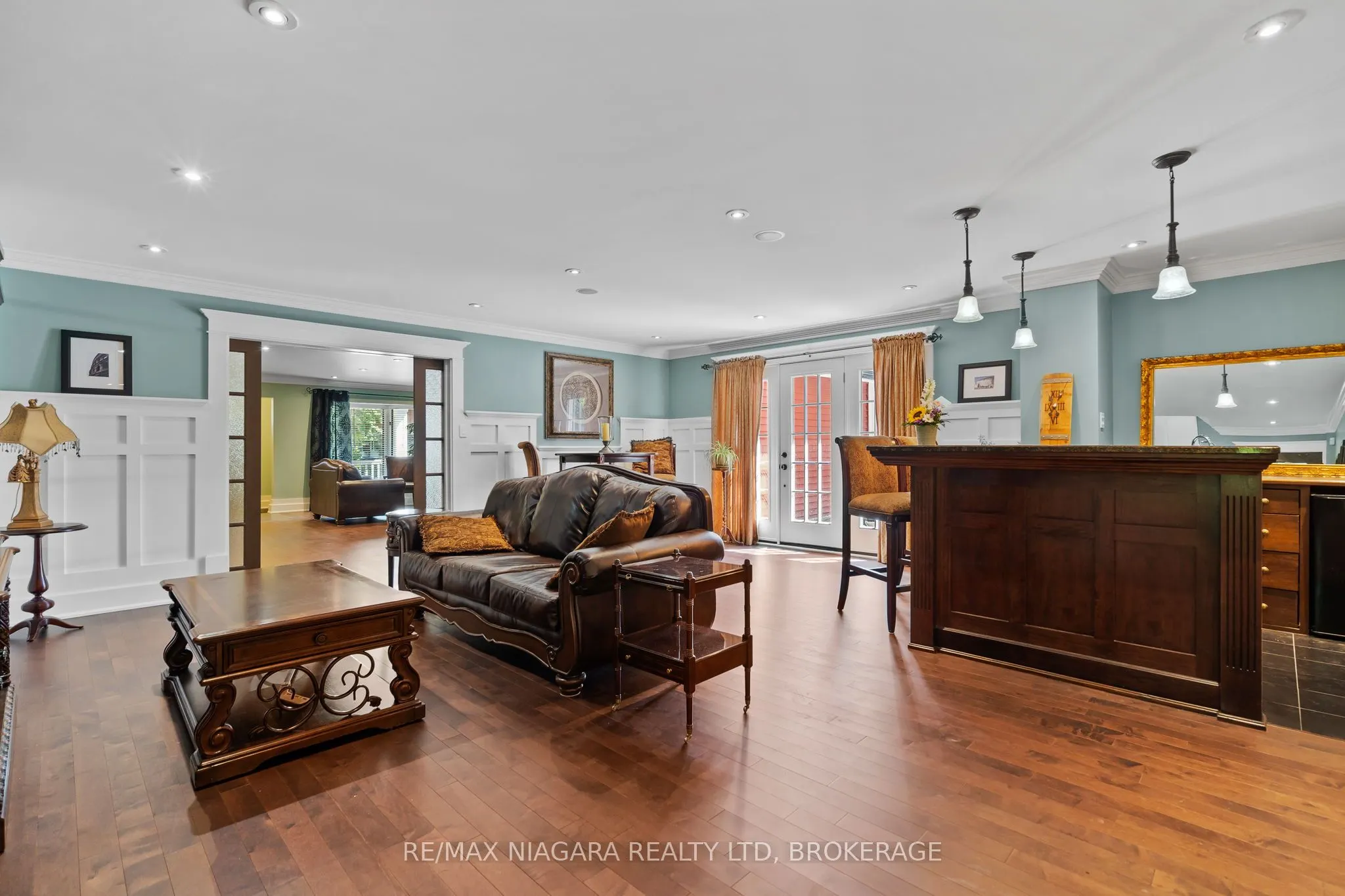 87 Norway Avenue