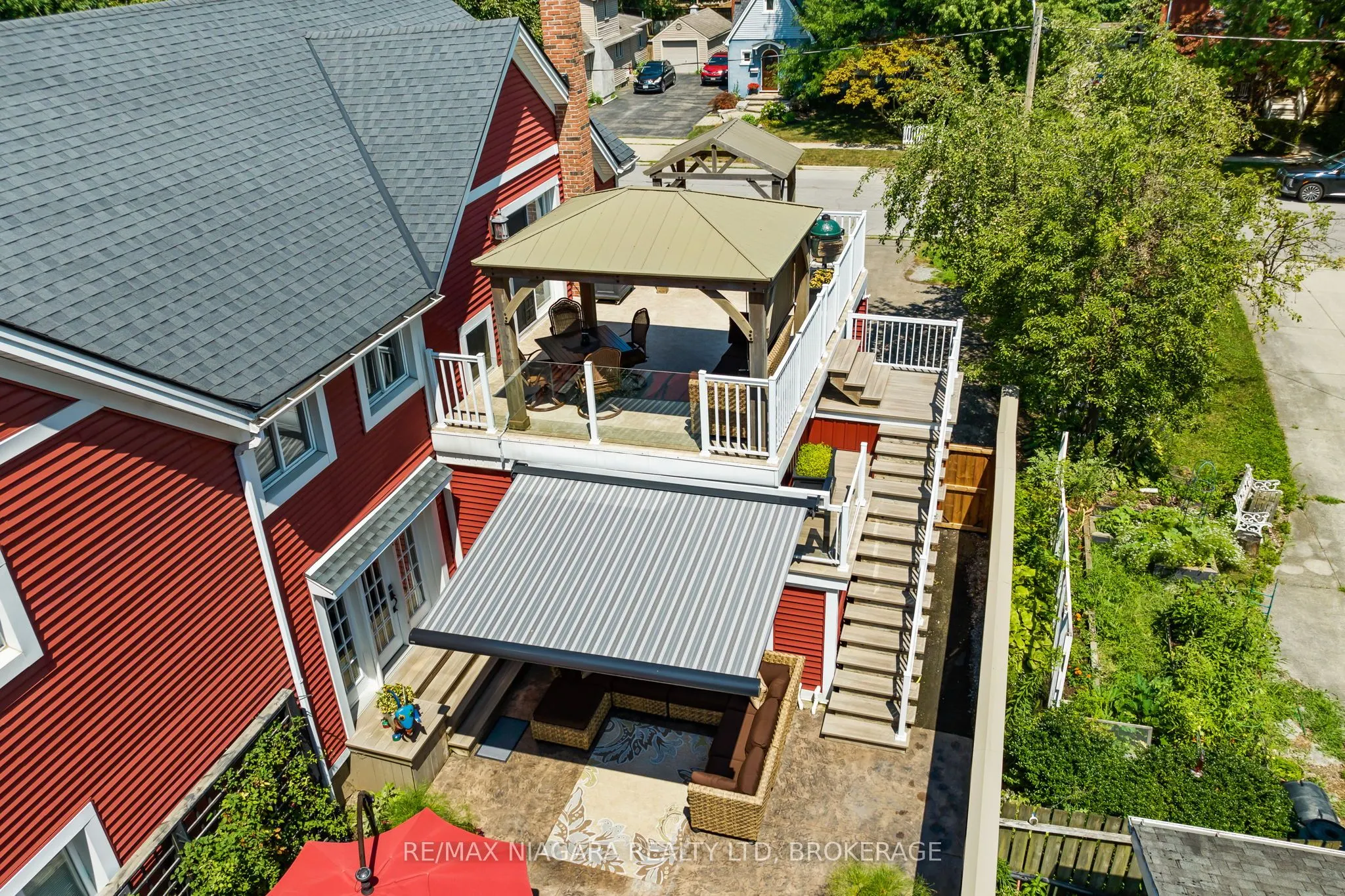 87 Norway Avenue