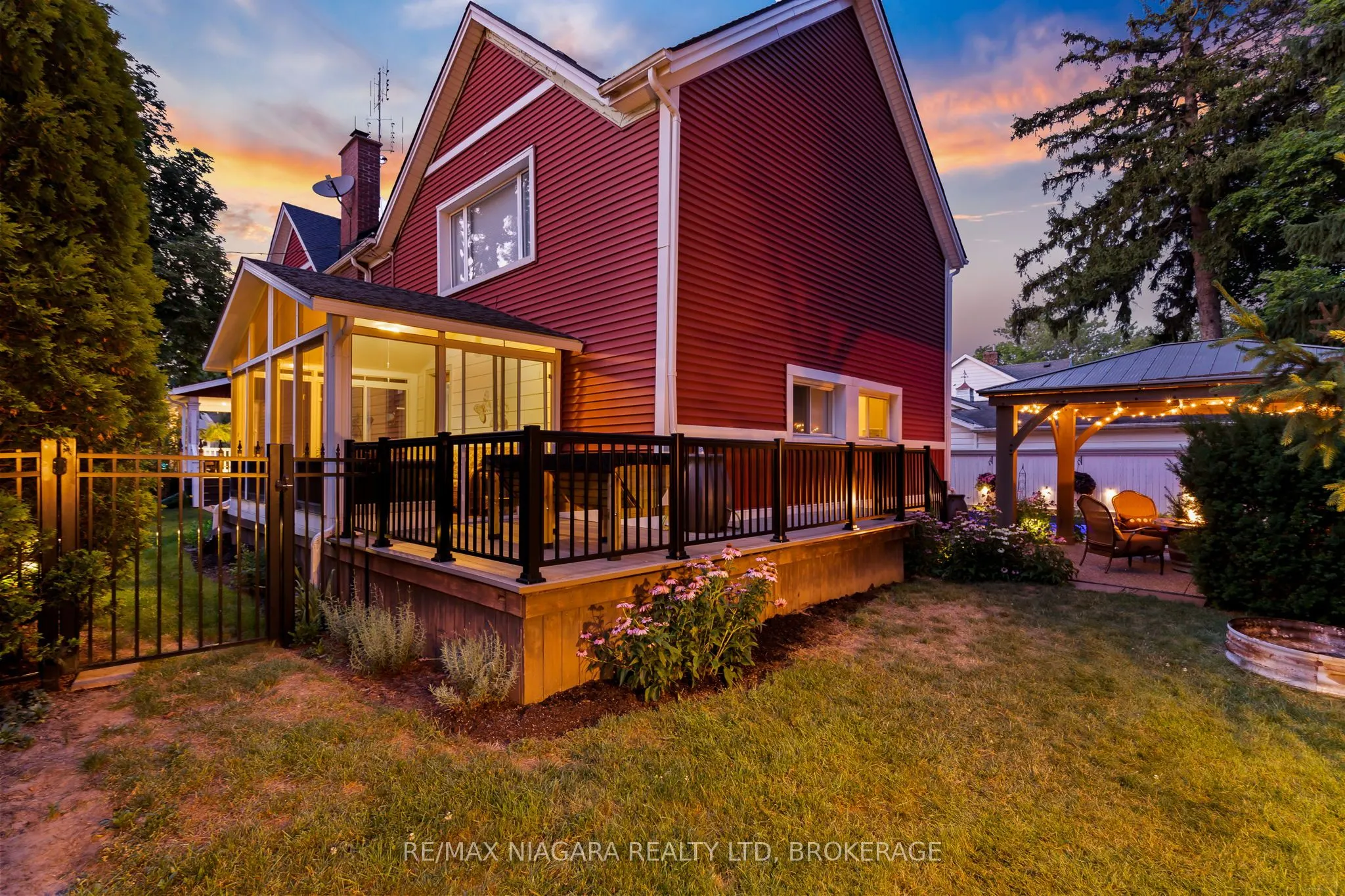 87 Norway Avenue