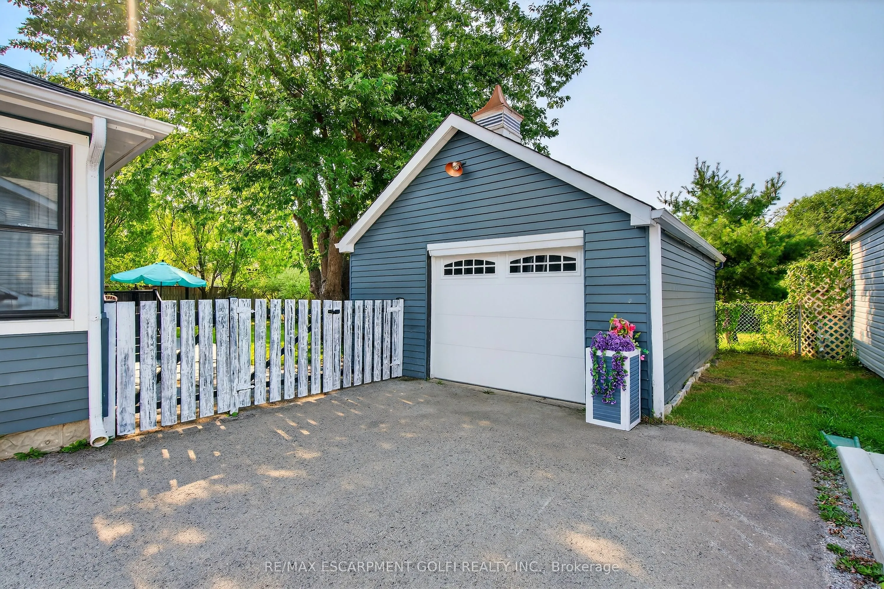 1353 Orchard Avenue
