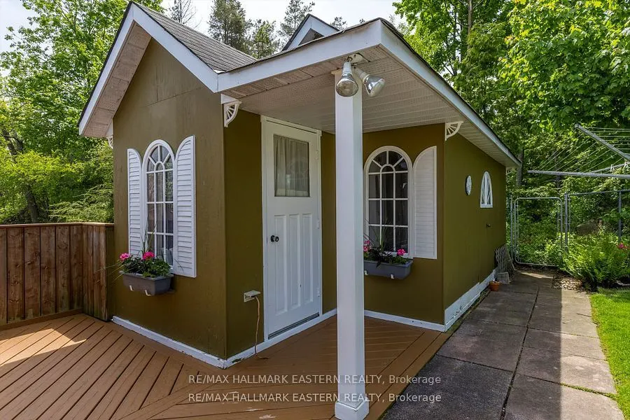 959 Golfview Road