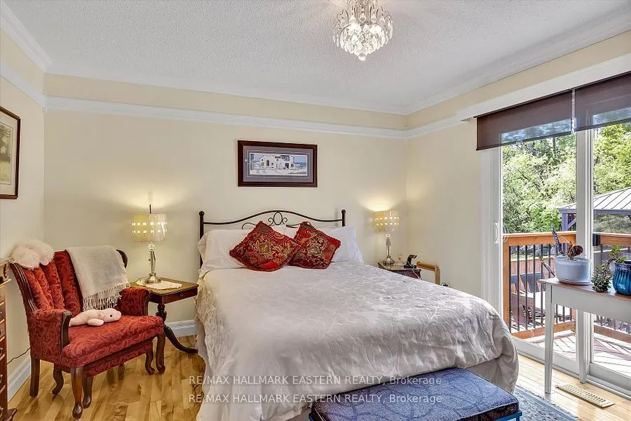 959 Golfview Road