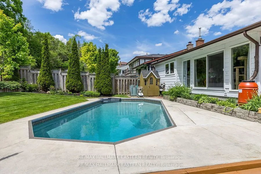 959 Golfview Road