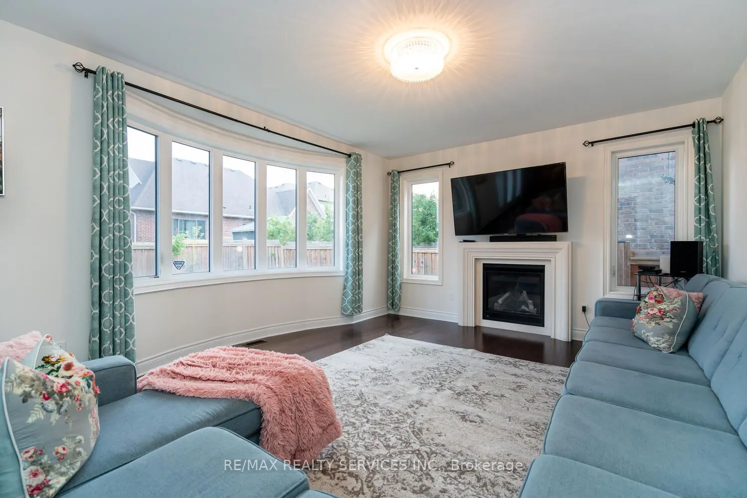 28 Stonegate Avenue